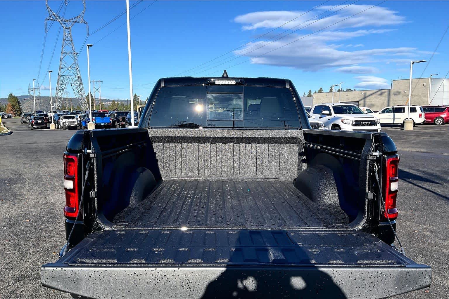 Thumbnail: 2026 RAM 1500 - 19