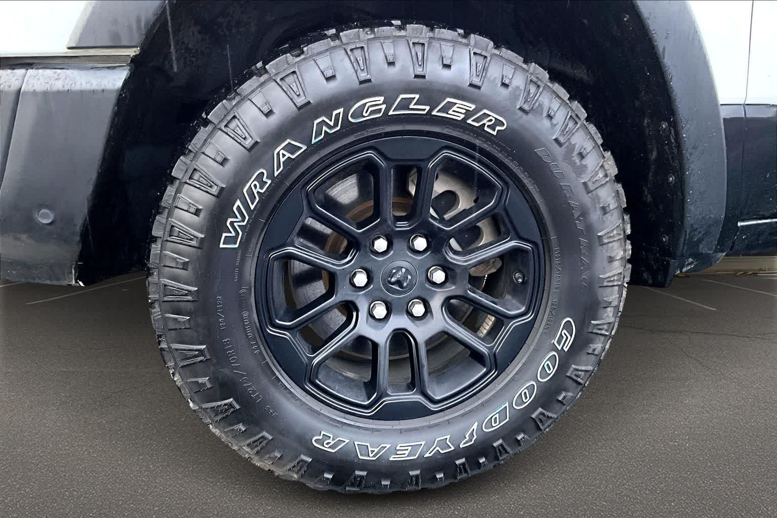 Thumbnail: 2025 RAM 1500 - 8