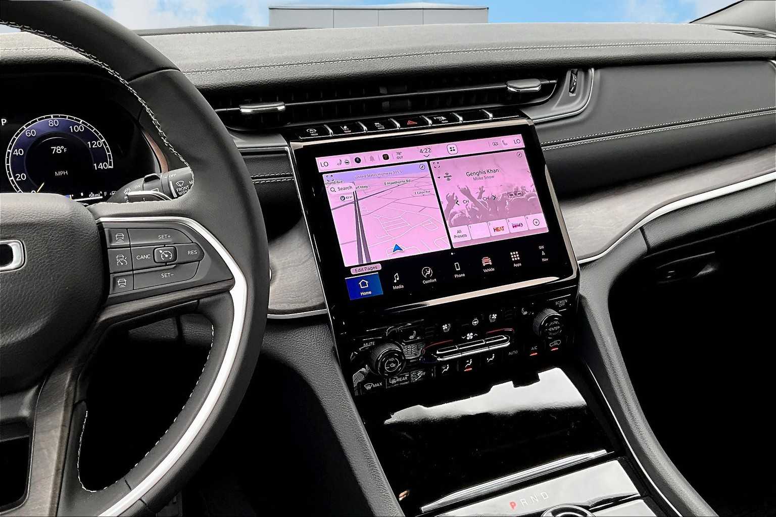 Thumbnail: 2025 Jeep Grand Cherokee - 16