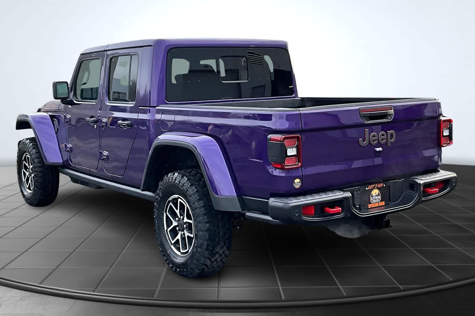 Thumbnail: 2026 Jeep Gladiator - 4
