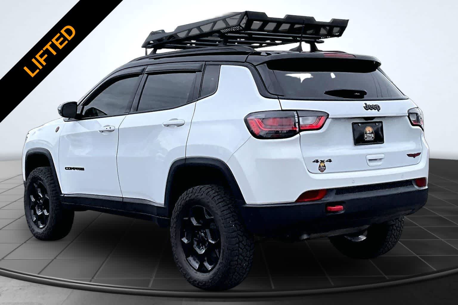 Thumbnail: 2024 Jeep Compass - 3
