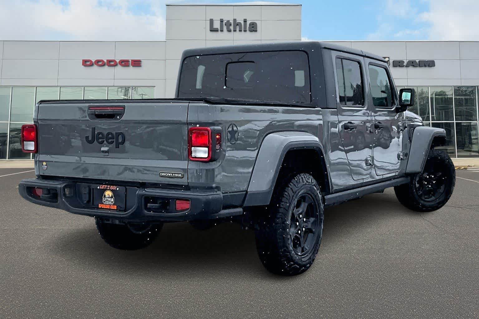 Thumbnail: 2021 Jeep Gladiator - 23