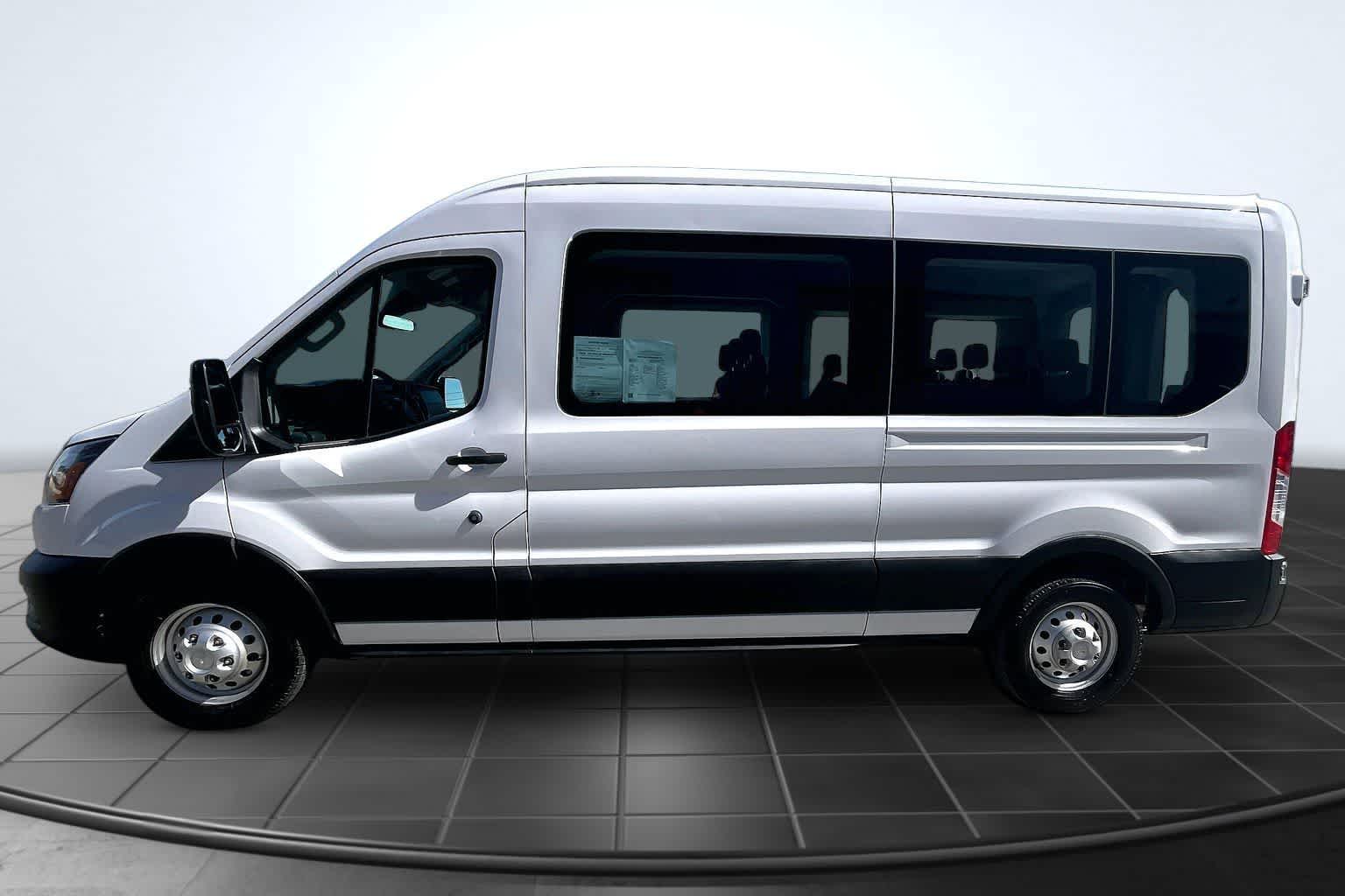 Thumbnail: 2023 Ford Transit Series - 3