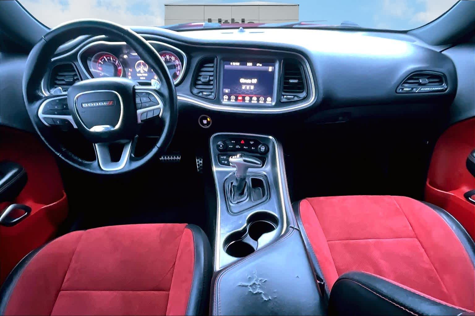 Thumbnail: 2018 Dodge Challenger - 10