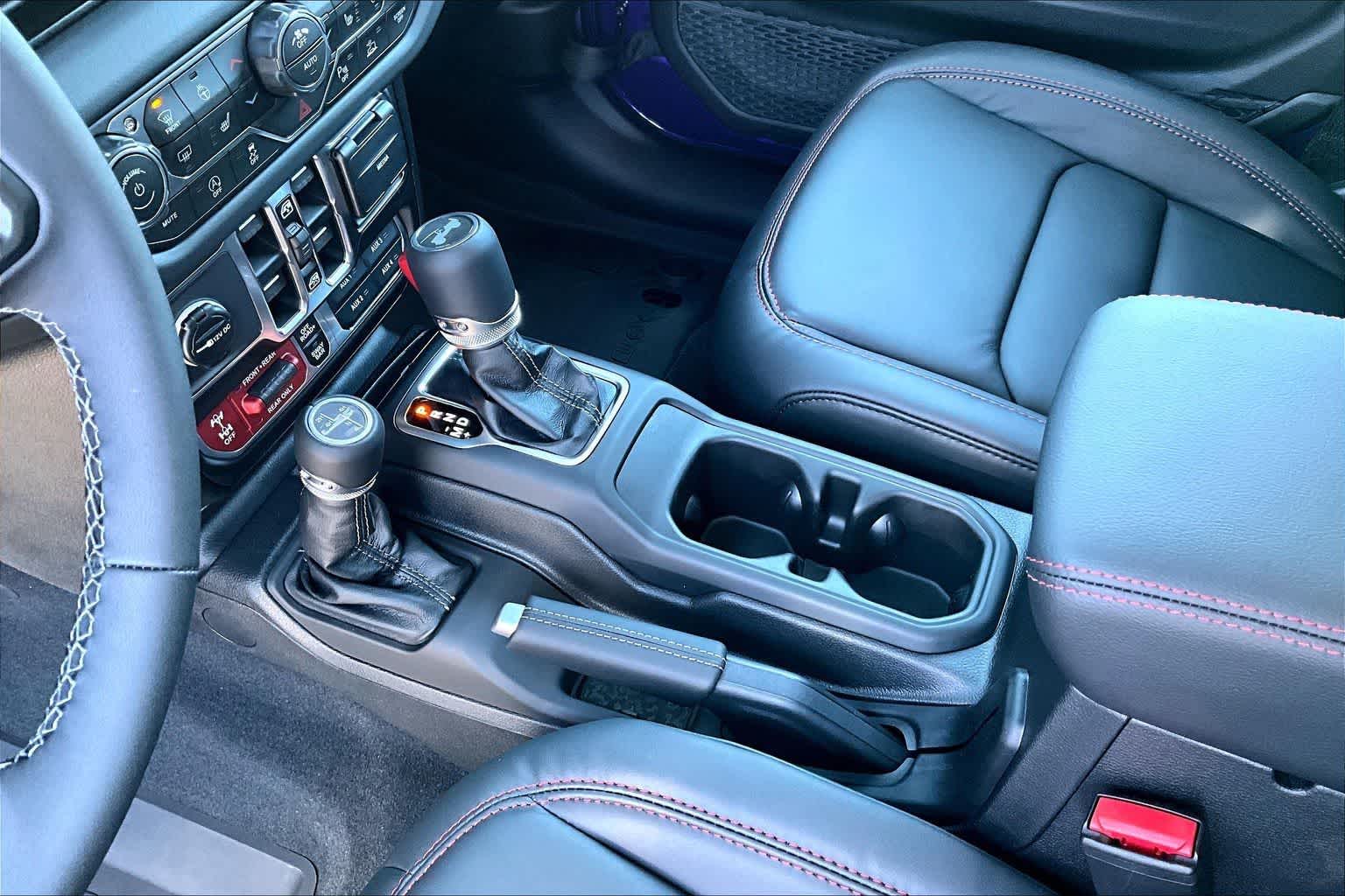 Thumbnail: 2026 Jeep Wrangler - 17