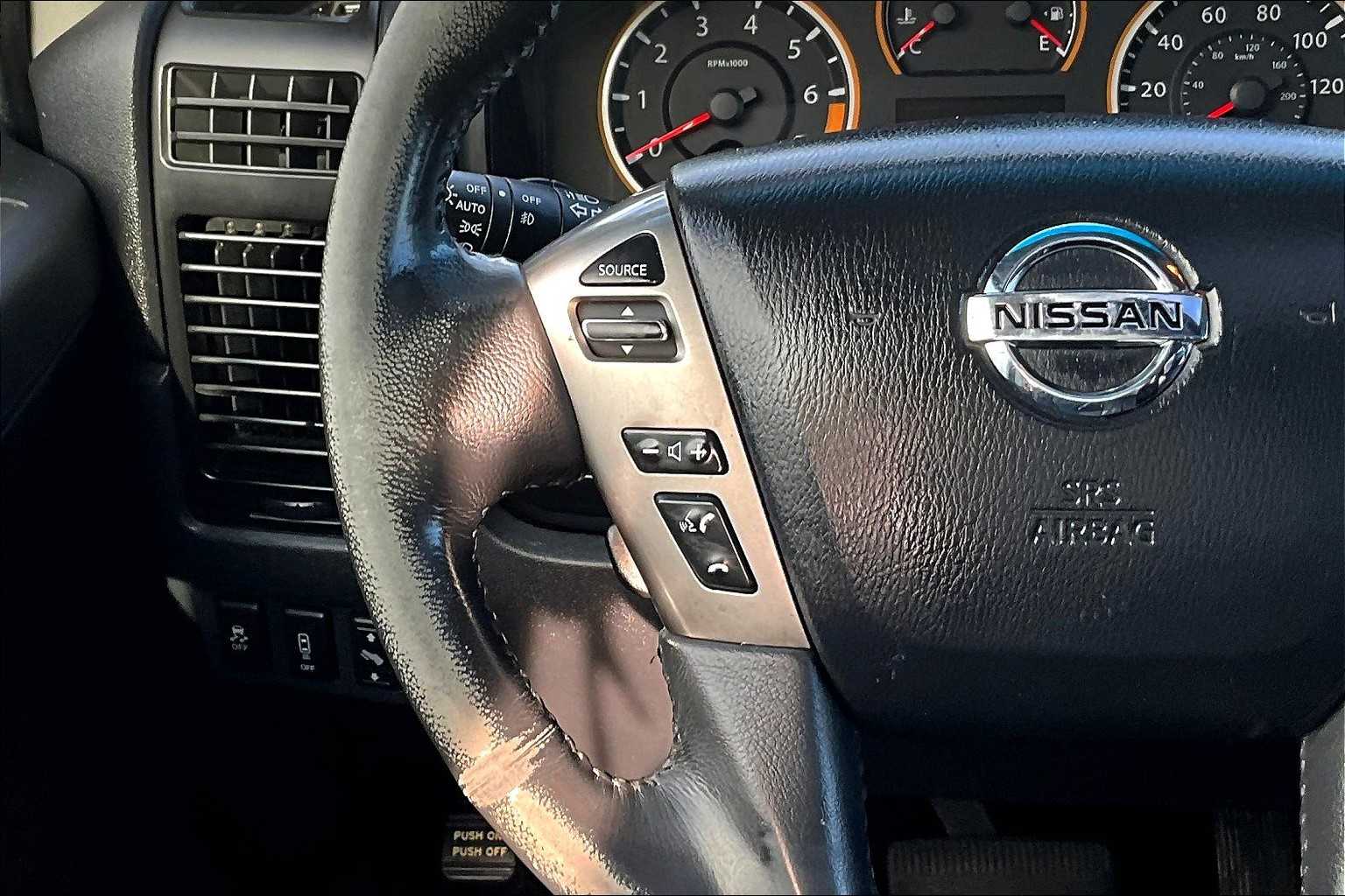 Thumbnail: 2014 Nissan Titan - 25