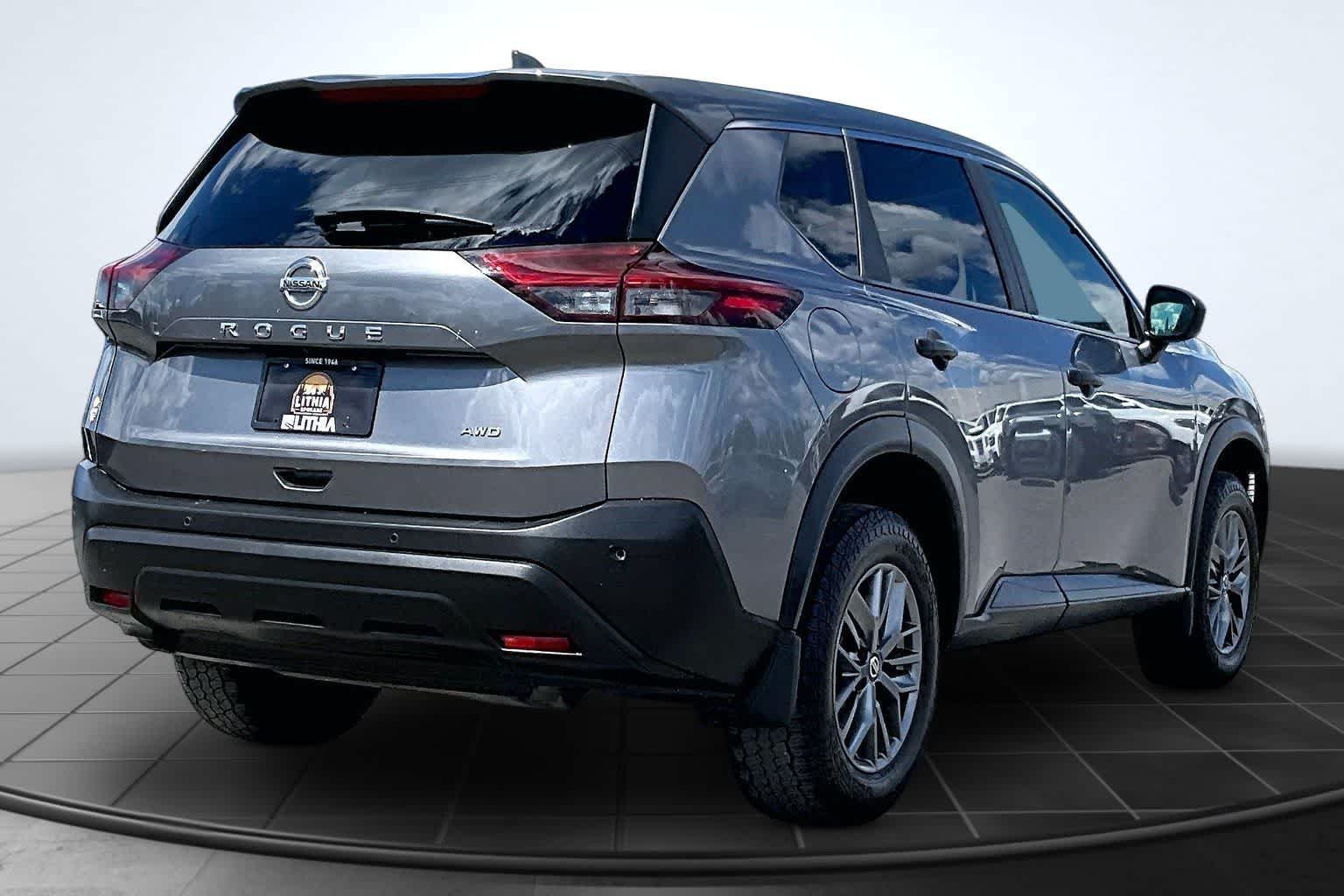 Thumbnail: 2021 Nissan Rogue - 22