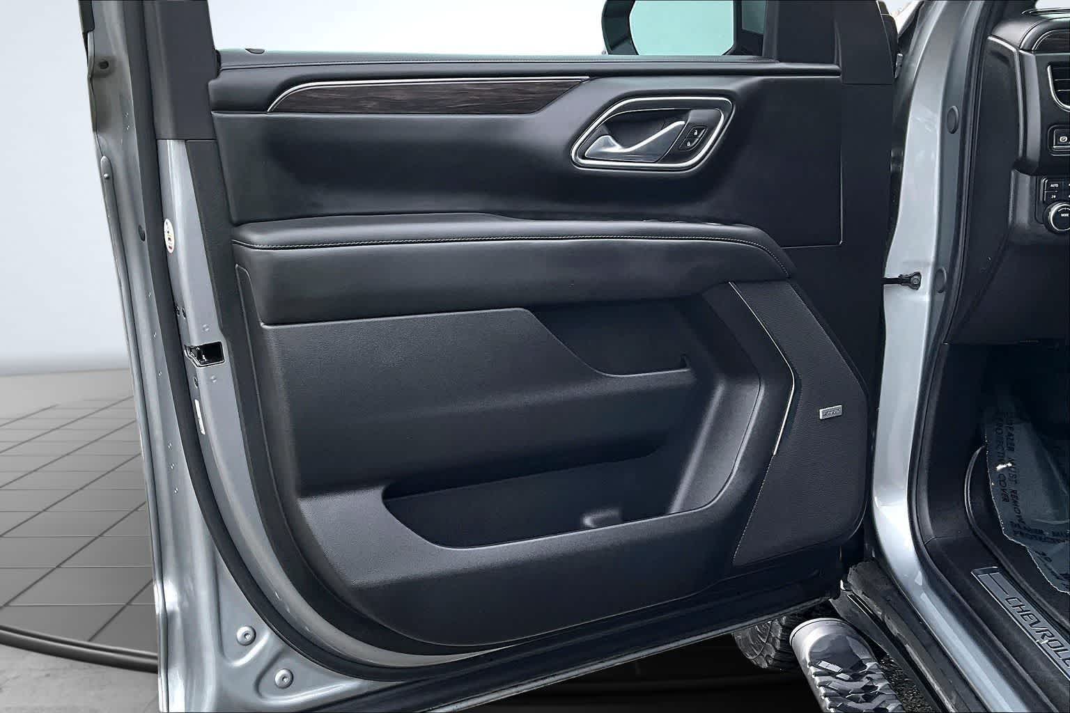 Thumbnail: 2024 Chevrolet Tahoe - 28