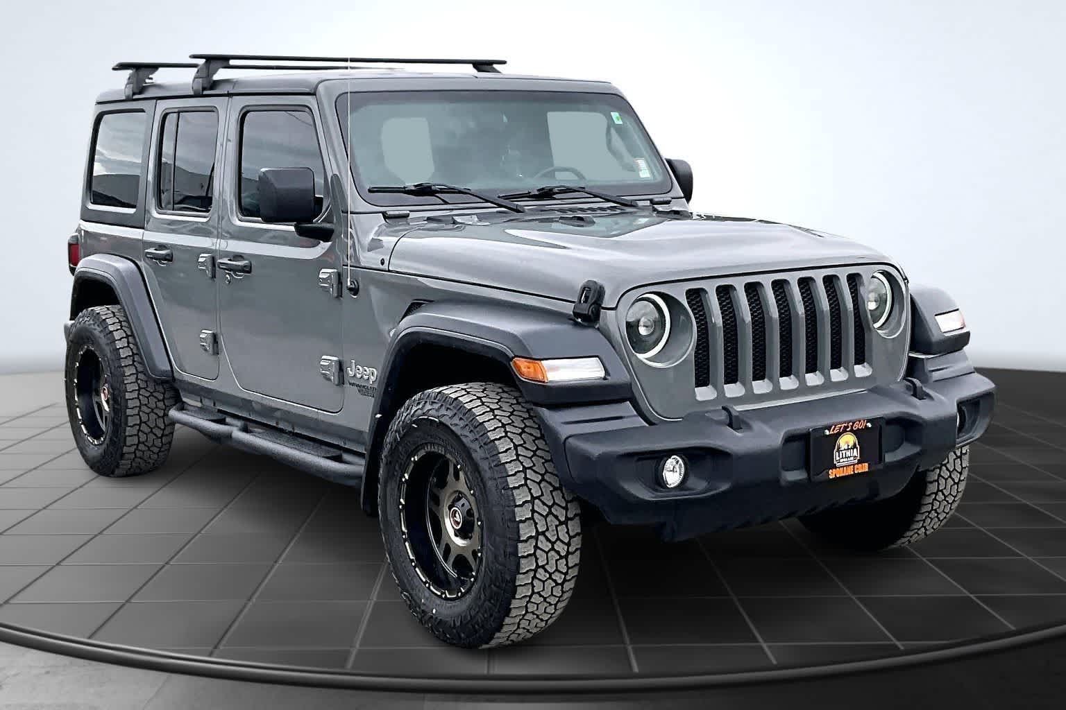 Thumbnail: 2020 Jeep Wrangler - 22