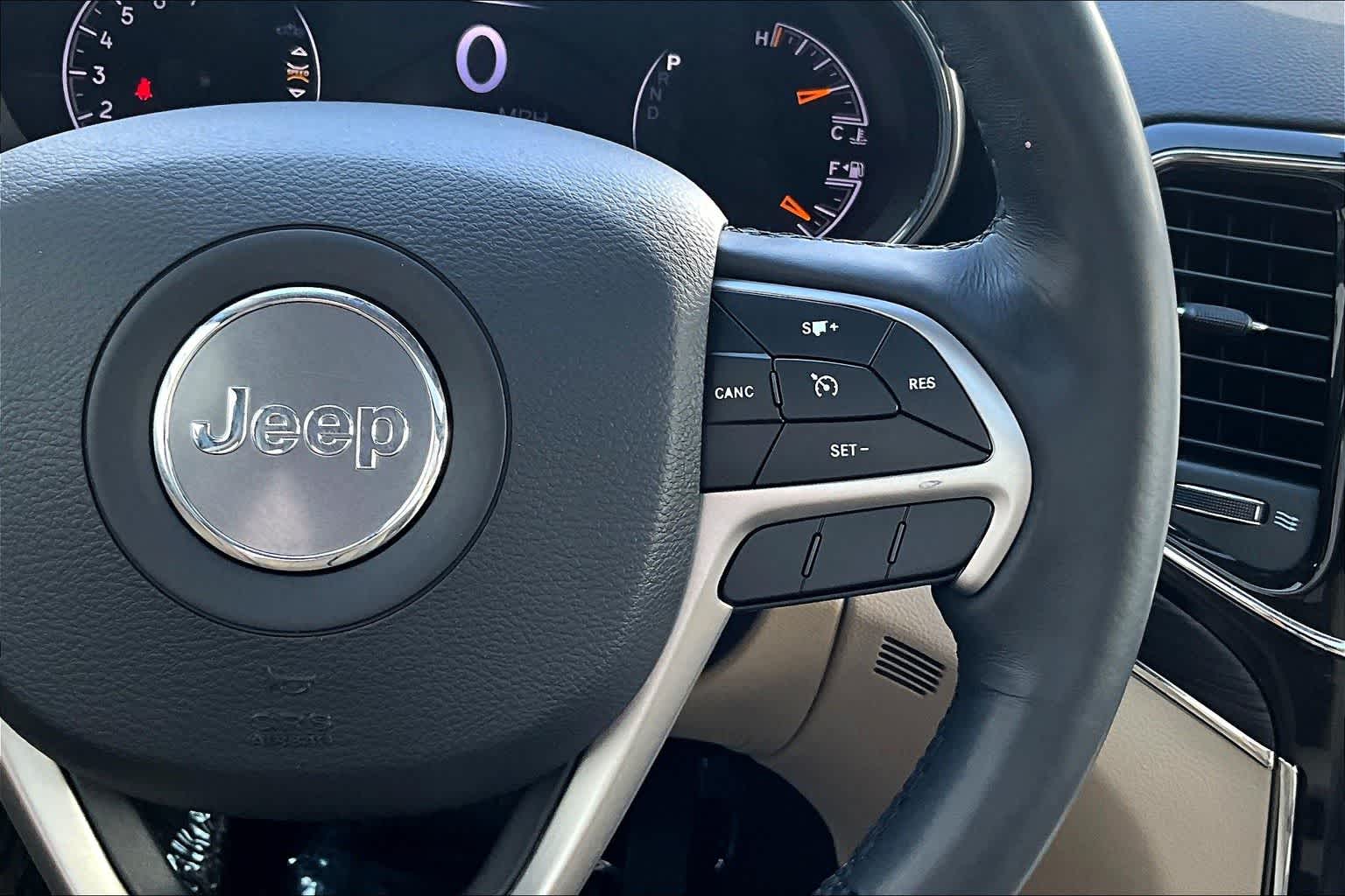 Thumbnail: 2021 Jeep Grand Cherokee - 26