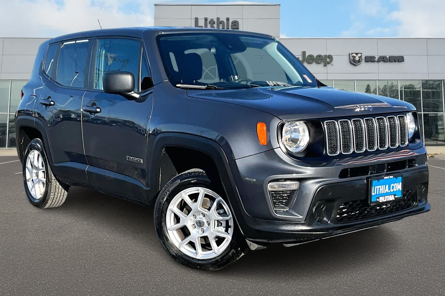 Thumbnail: 2023 Jeep Renegade - 22