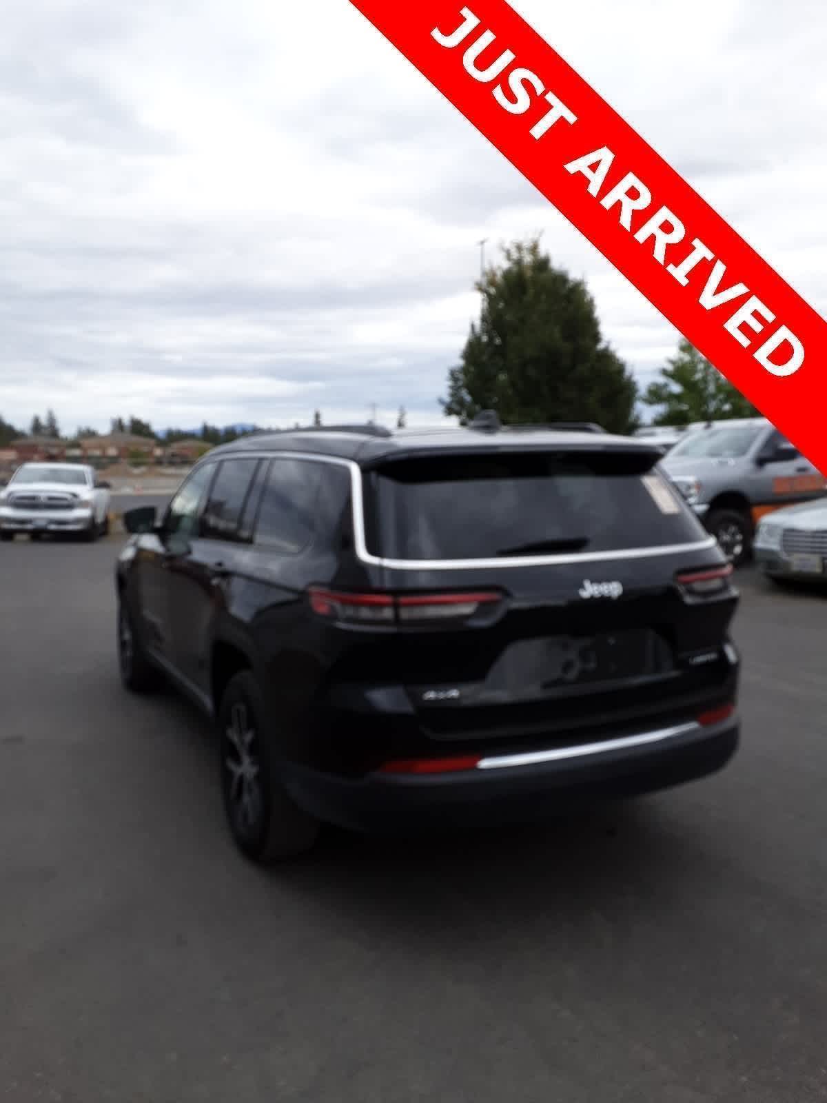 Thumbnail: 2024 Jeep Grand Cherokee L - 6