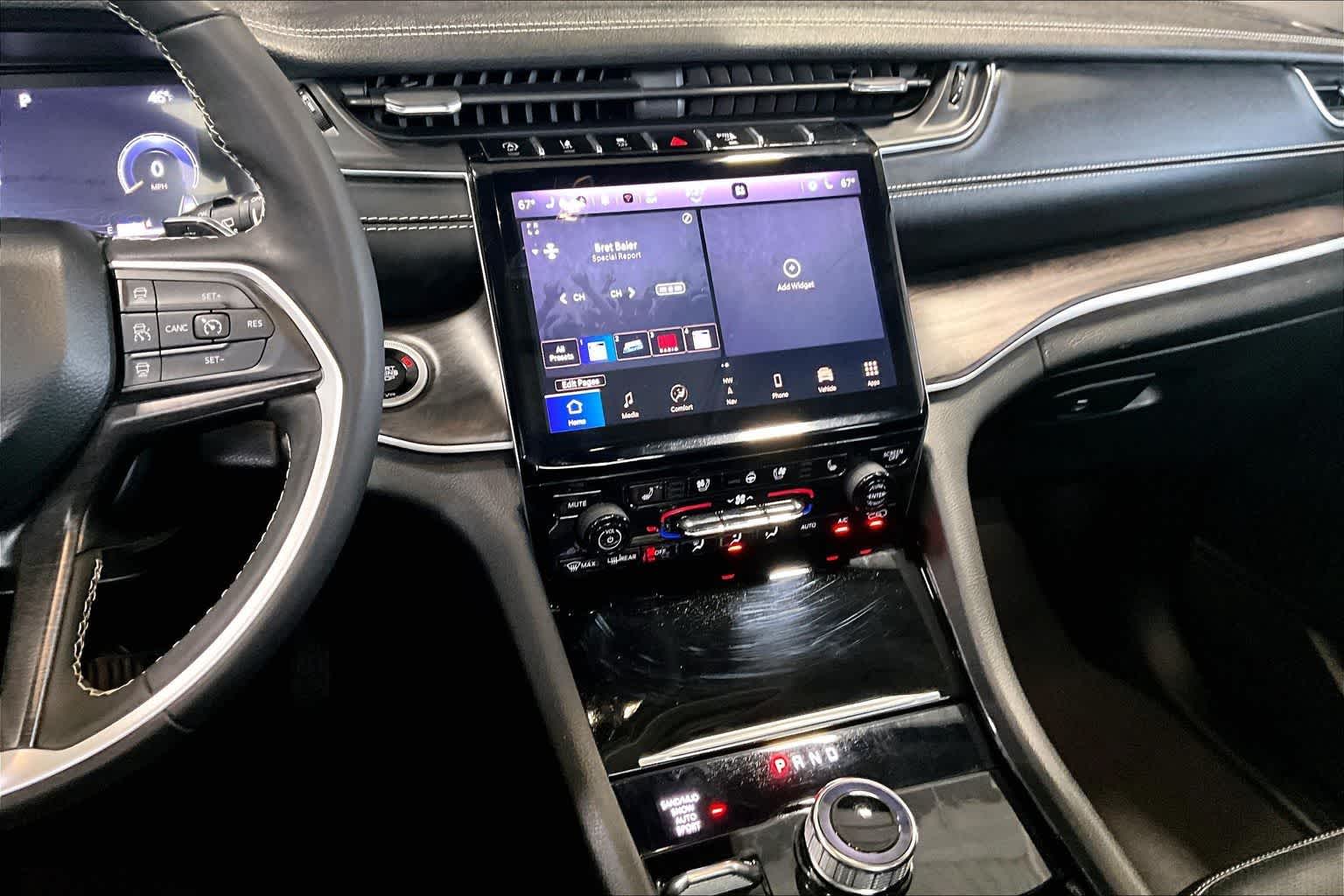 Thumbnail: 2023 Jeep Grand Cherokee L - 16