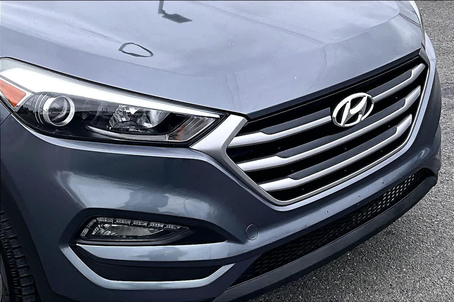 Thumbnail: 2017 Hyundai Tucson - 33