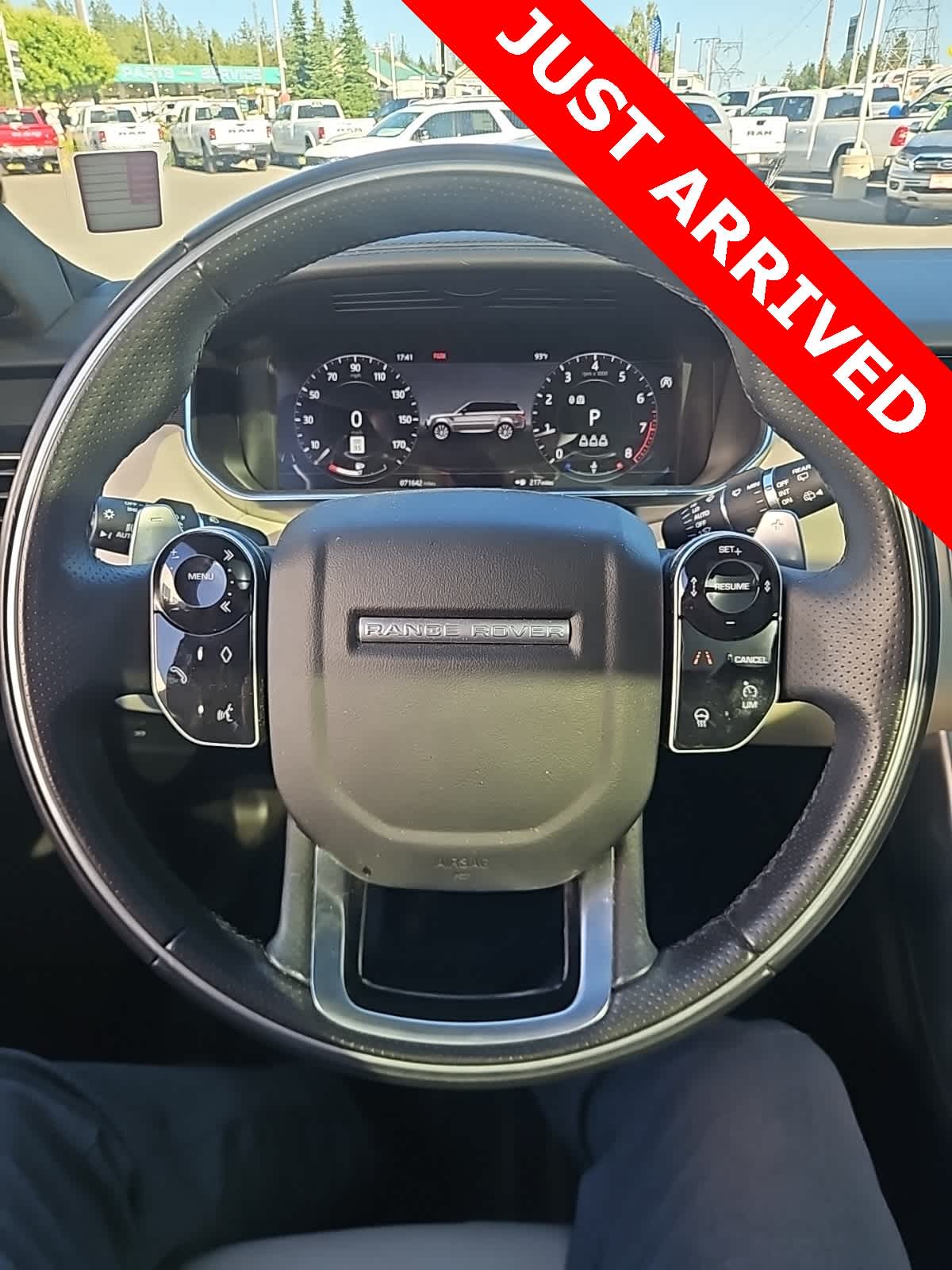Thumbnail: 2020 Land Rover Range Rover Sport - 9
