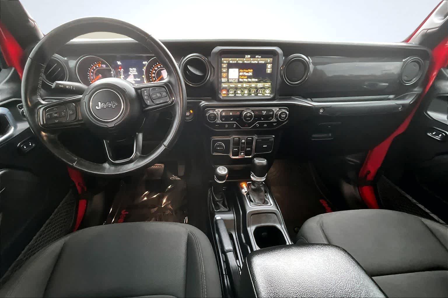 Thumbnail: 2021 Jeep Gladiator - 10