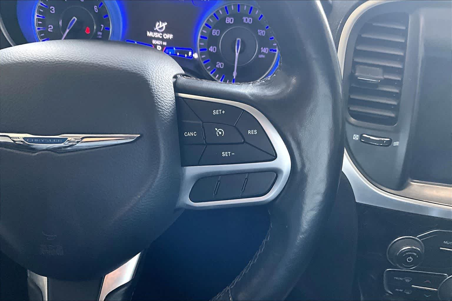 Thumbnail: 2020 Chrysler 300 - 26