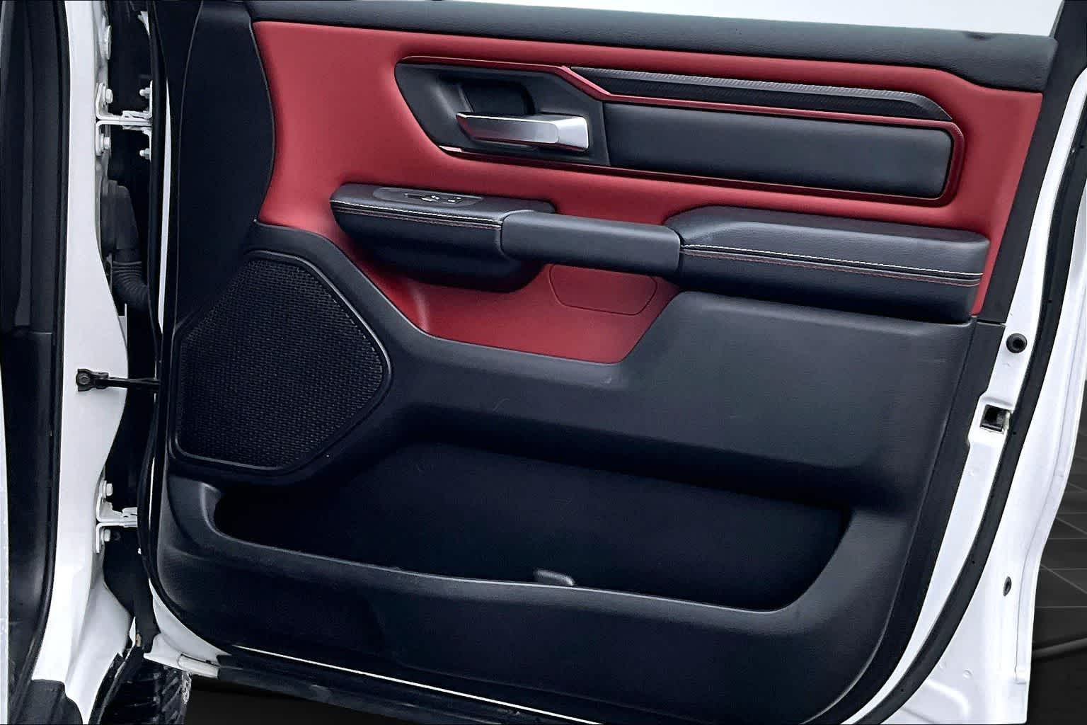 Thumbnail: 2025 RAM 1500 - 29