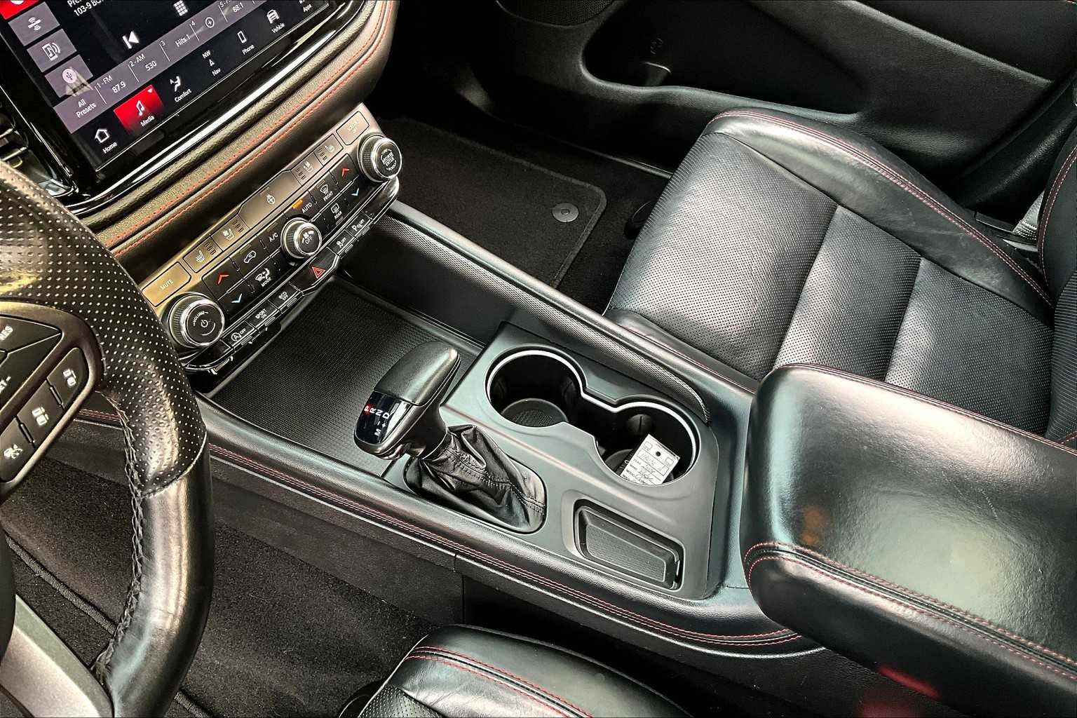 Thumbnail: 2024 Dodge Durango - 17