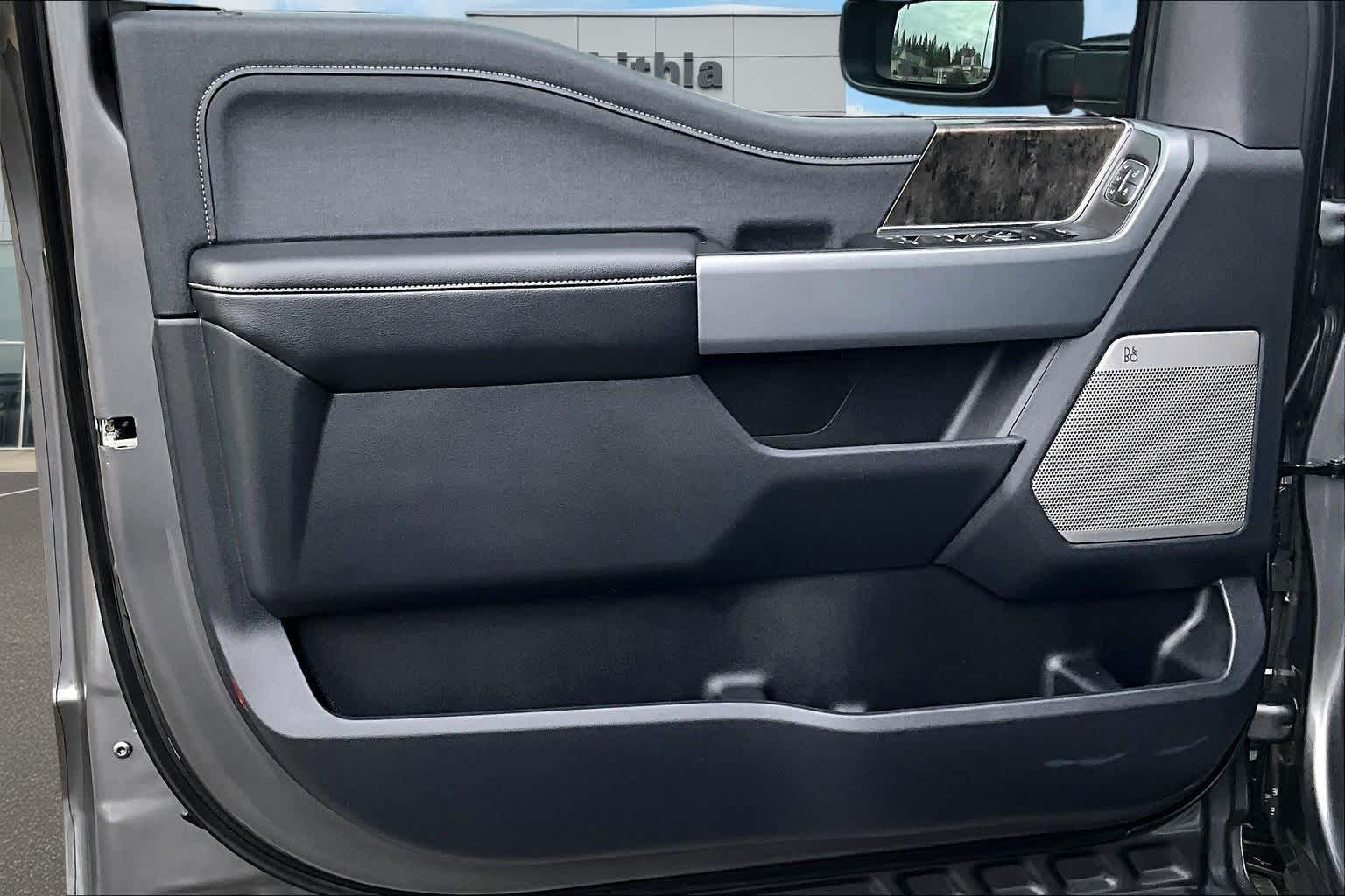 Thumbnail: 2024 Ford Econoline - 28