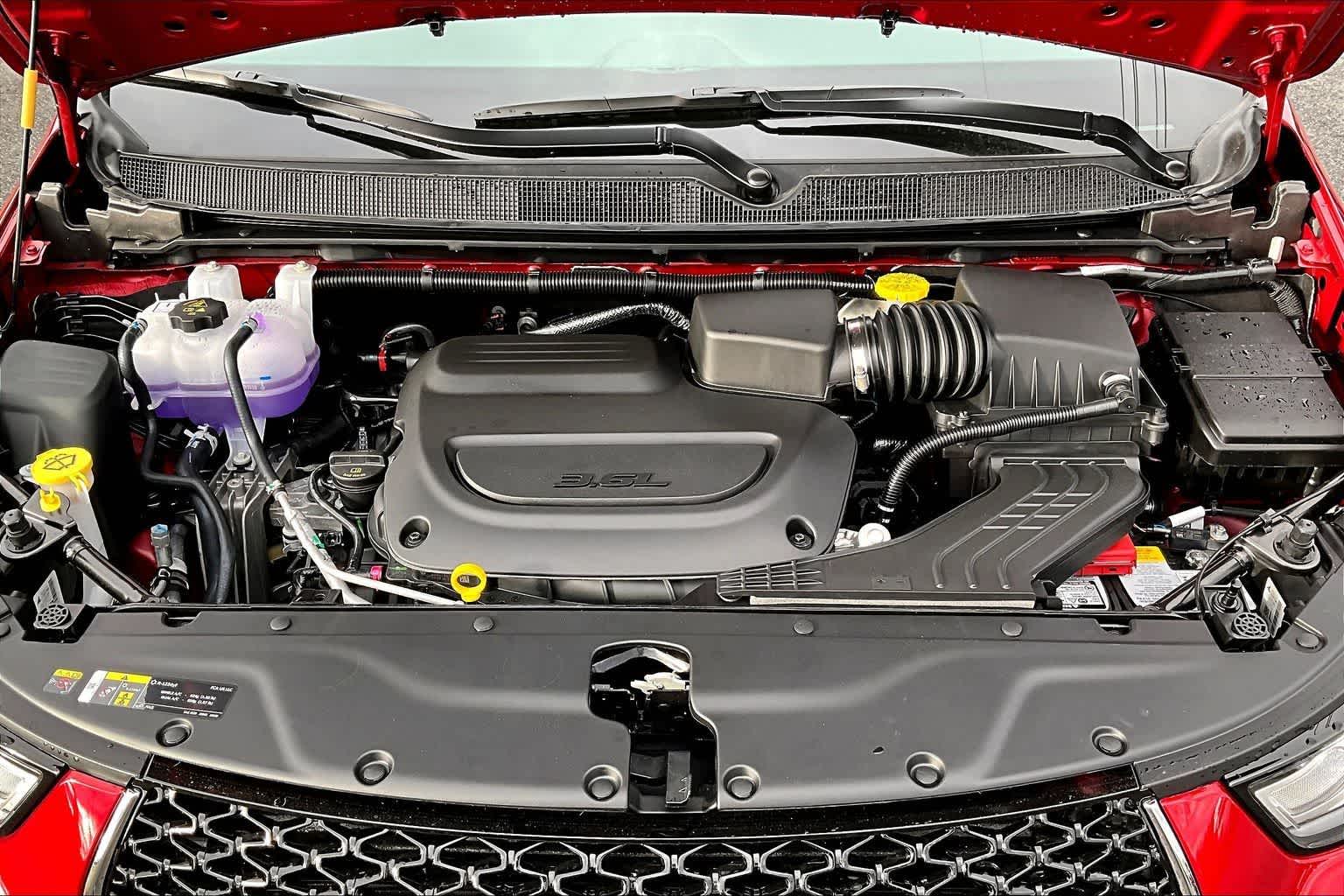 Thumbnail: 2026 Chrysler Pacifica - 9