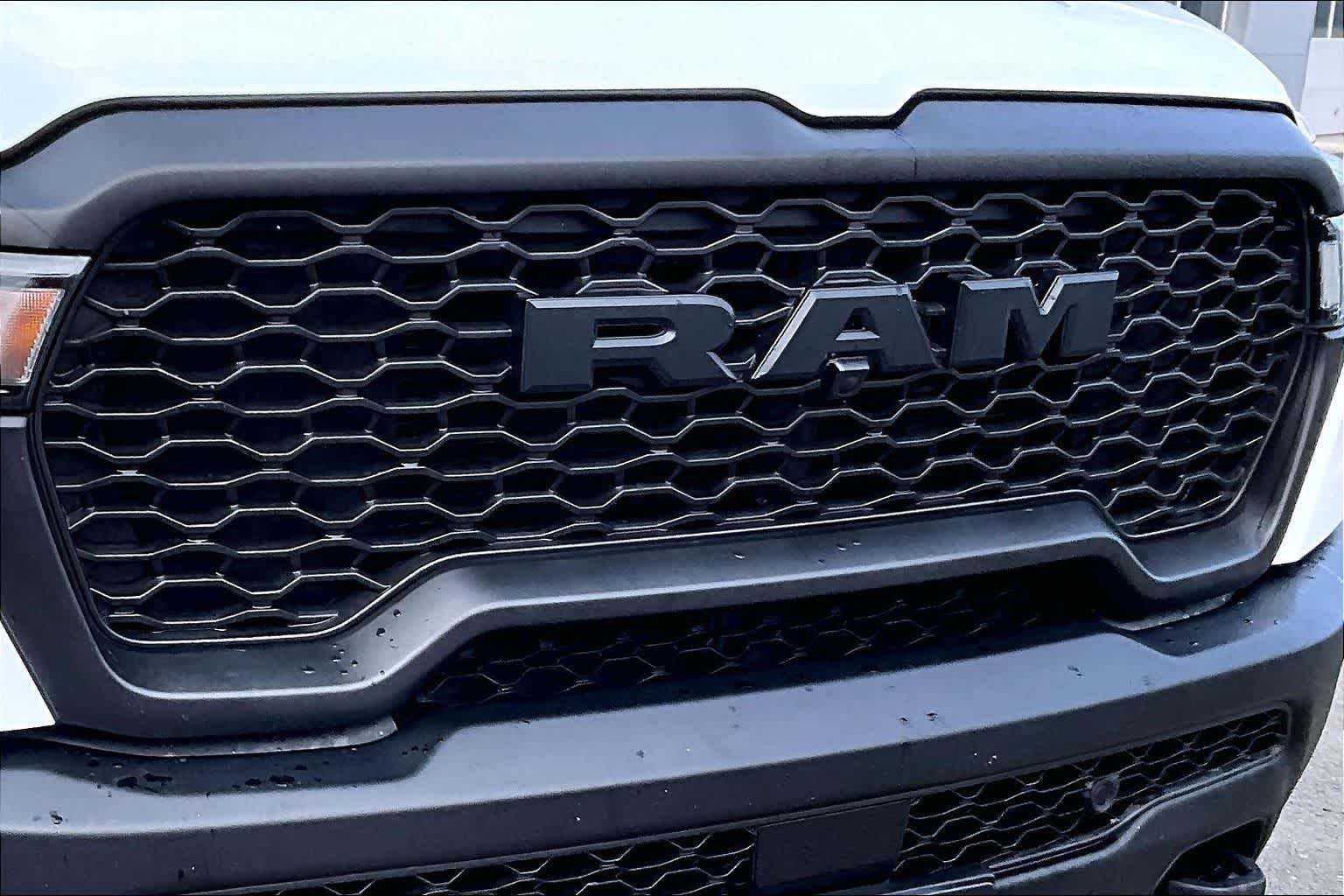 Thumbnail: 2025 RAM 1500 - 33