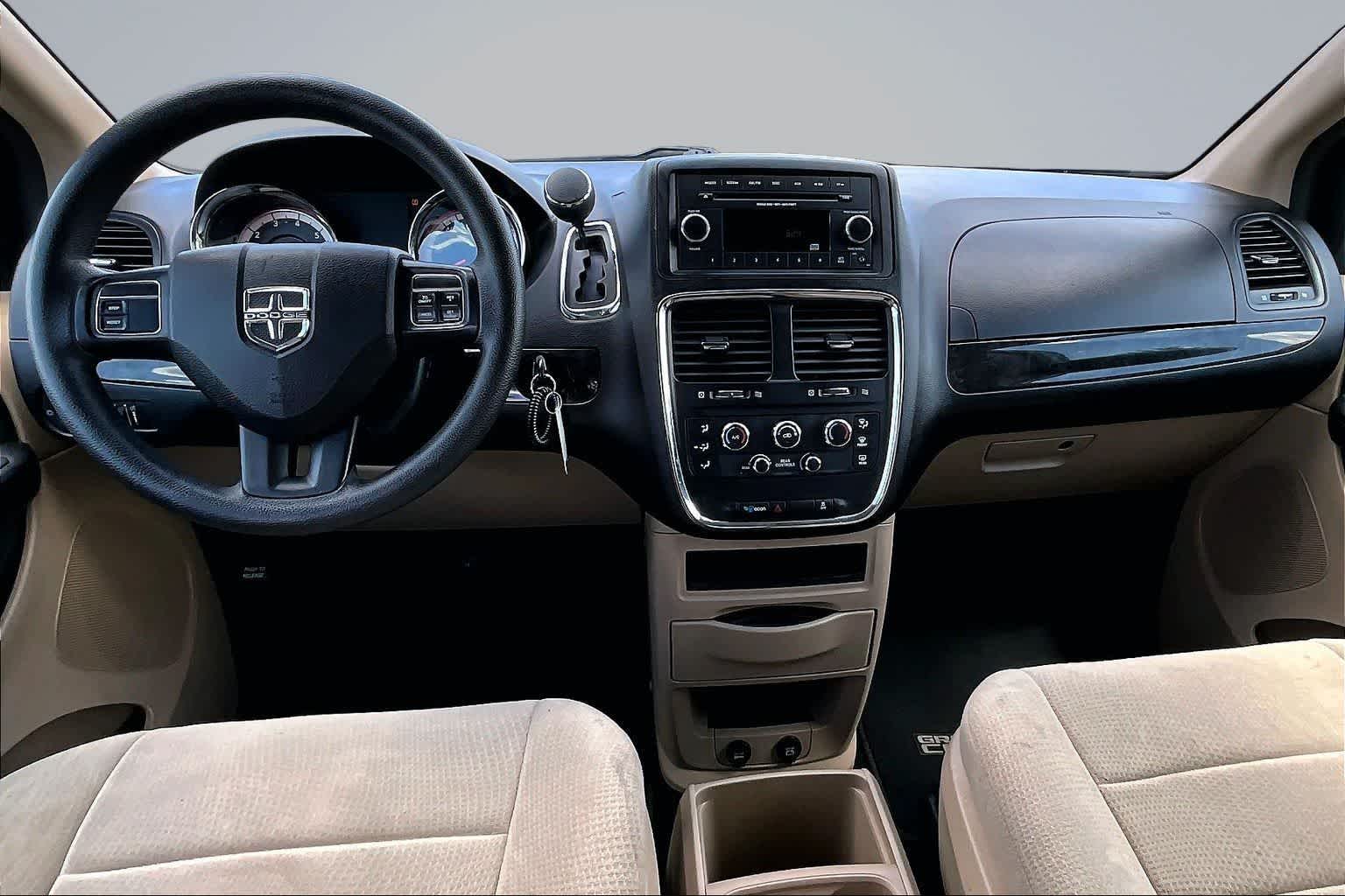 Thumbnail: 2013 Dodge Grand Caravan - 10