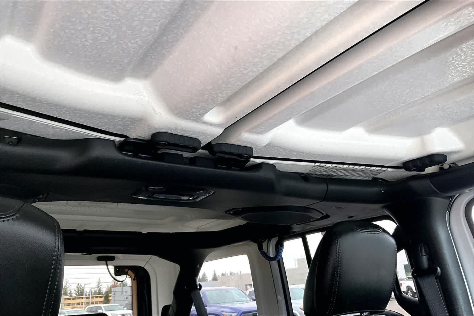 Thumbnail: 2023 Jeep Wrangler - 30