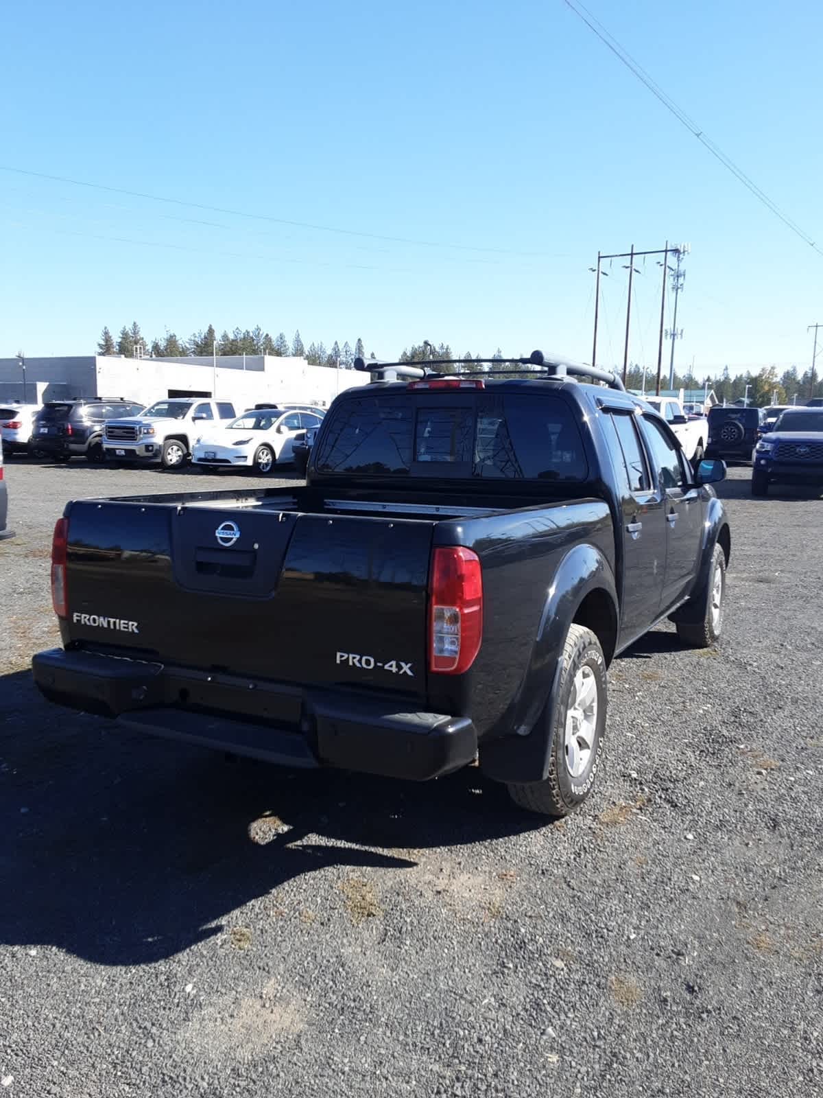 2019 Nissan Frontier PRO-4X photo 3