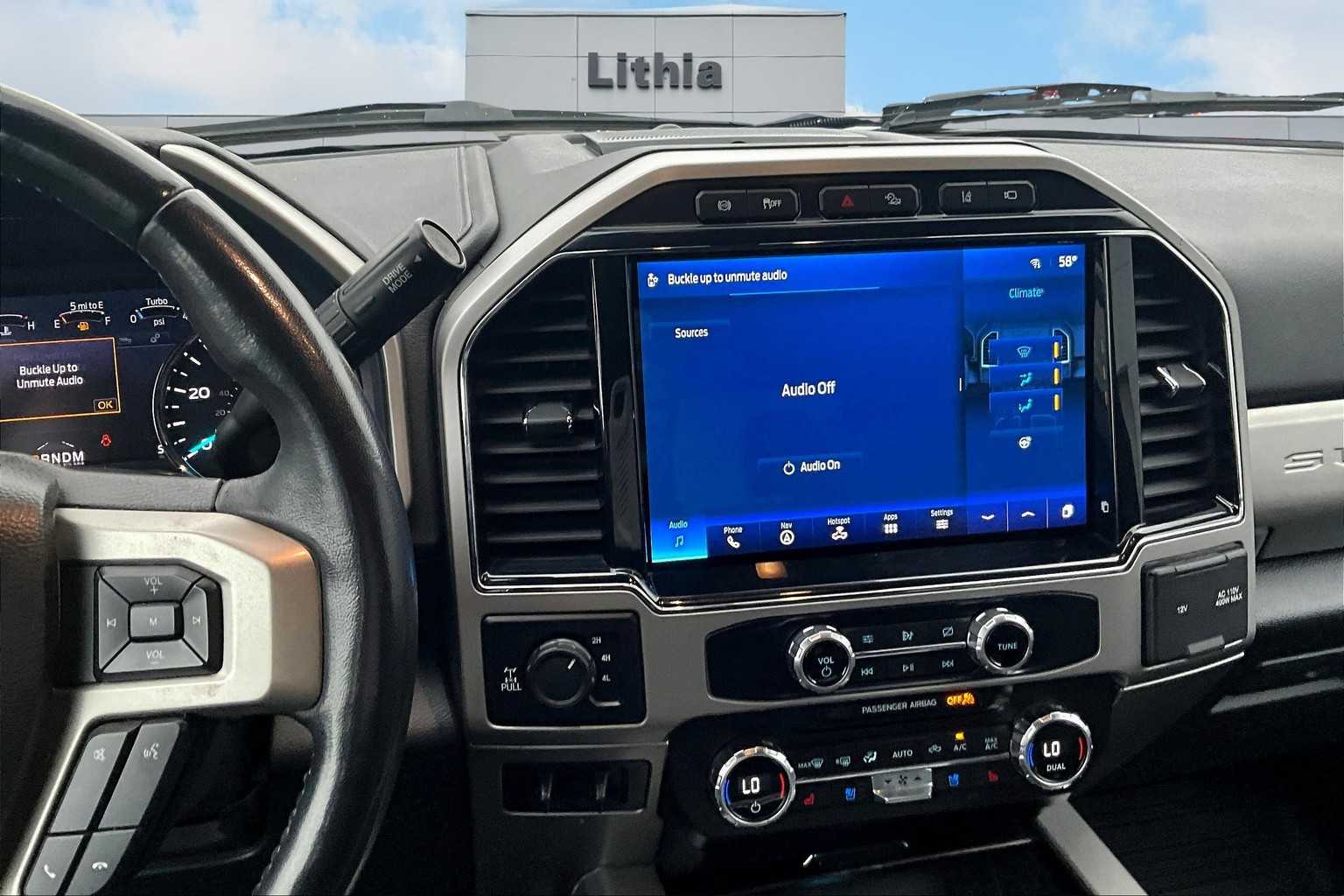 Thumbnail: 2022 Ford Econoline - 16