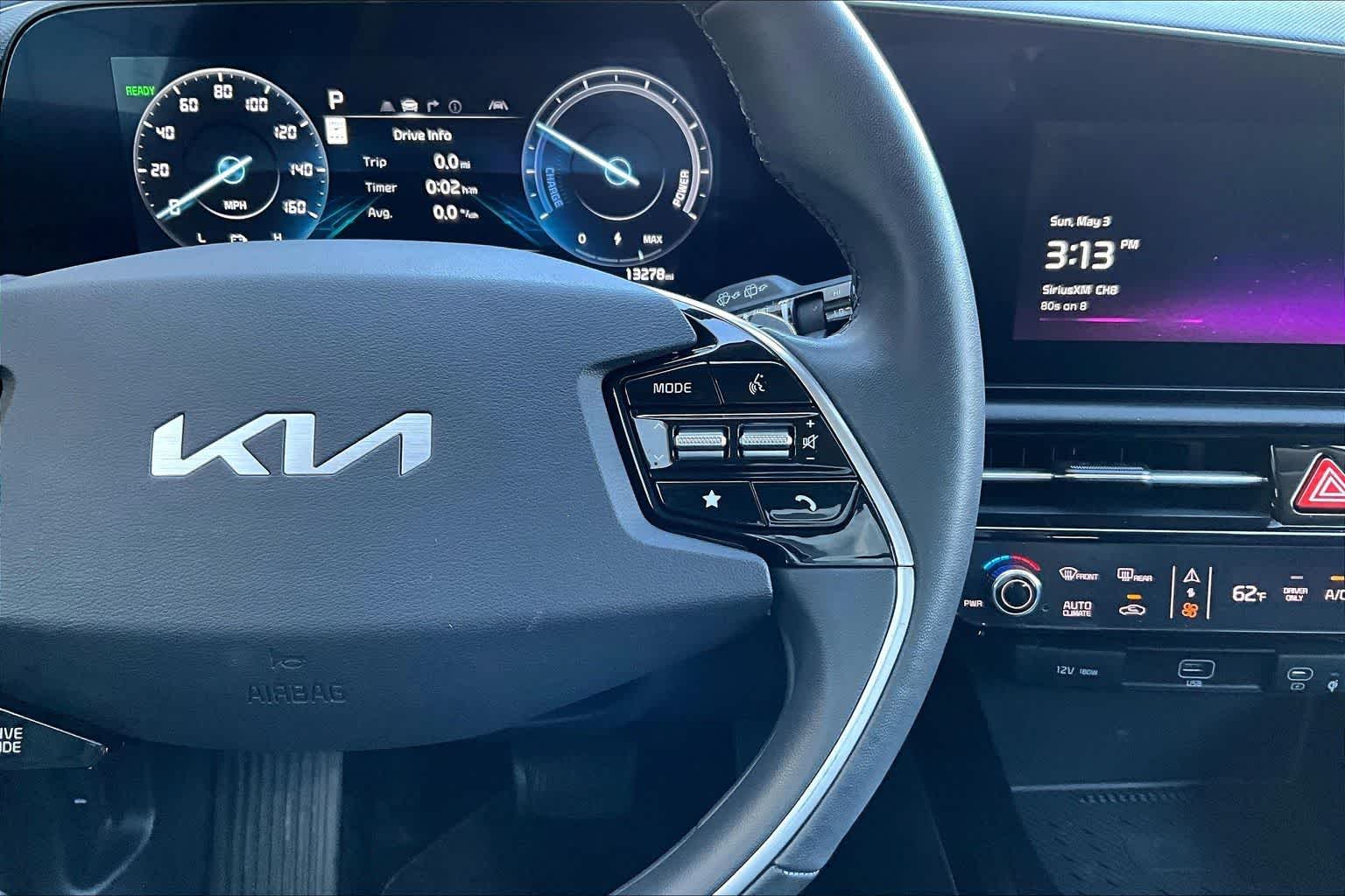 Thumbnail: 2024 Kia Niro - 26
