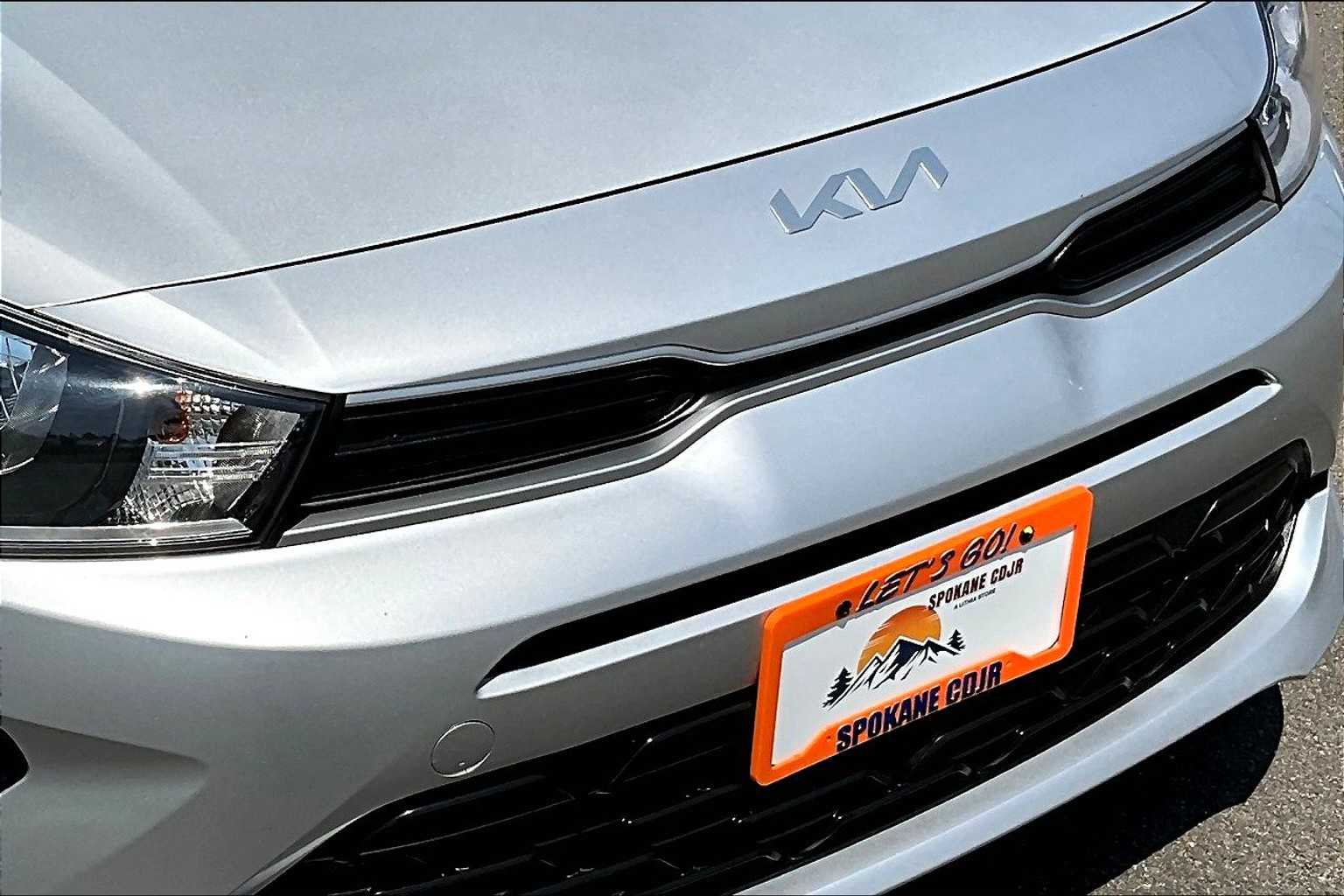 Thumbnail: 2022 Kia Rio - 30
