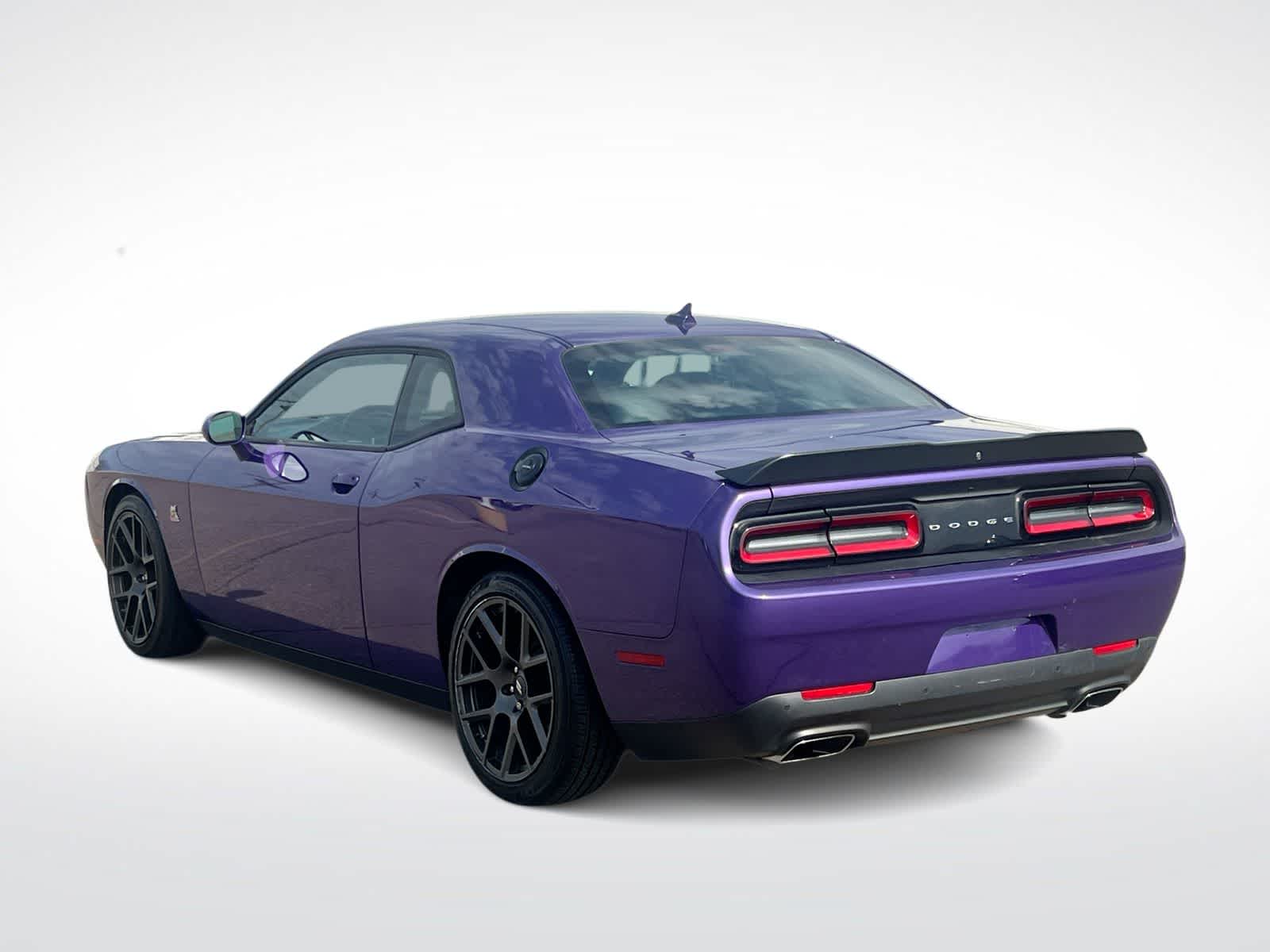 Thumbnail: 2019 Dodge Challenger - 6