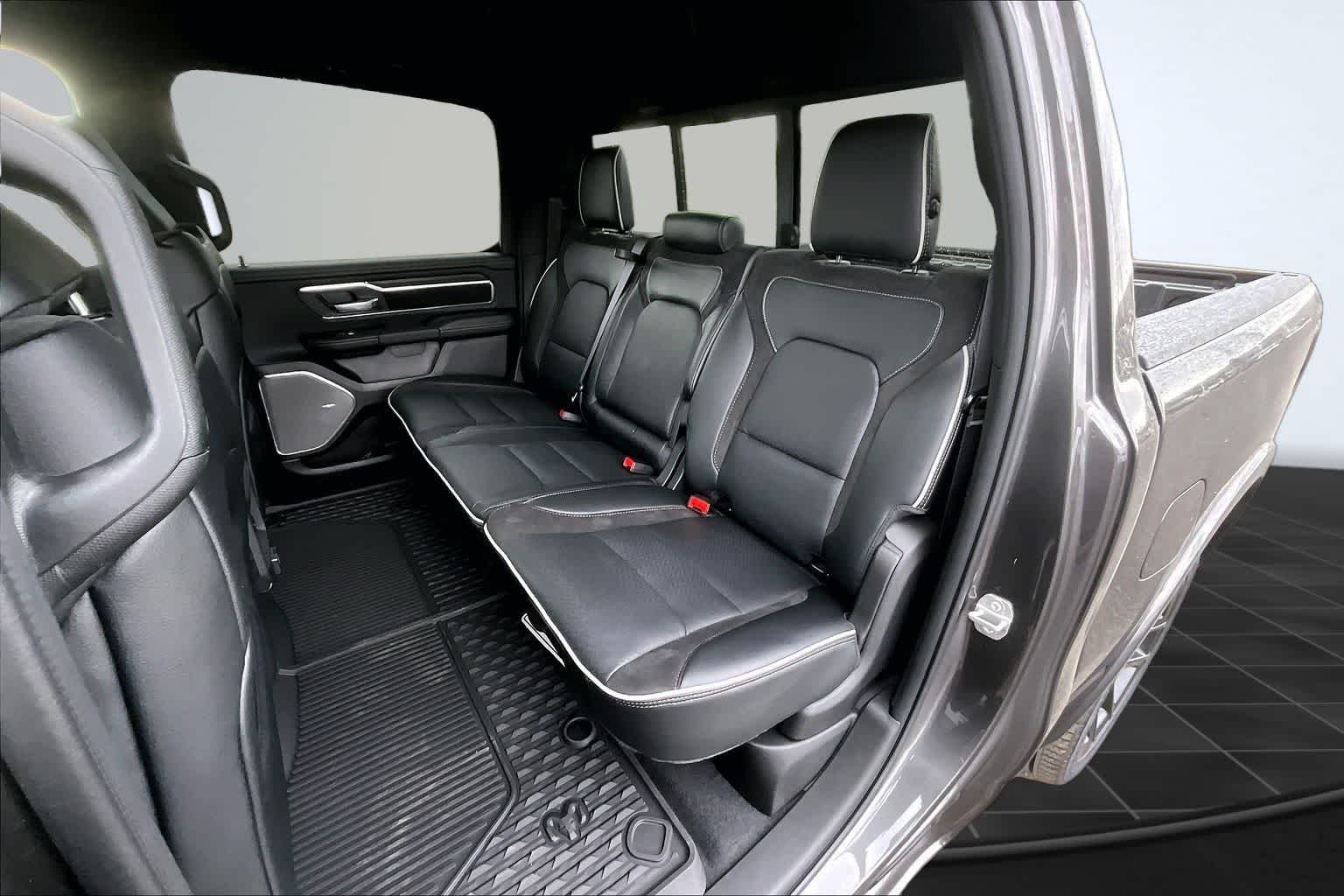 Thumbnail: 2026 RAM 1500 - 13