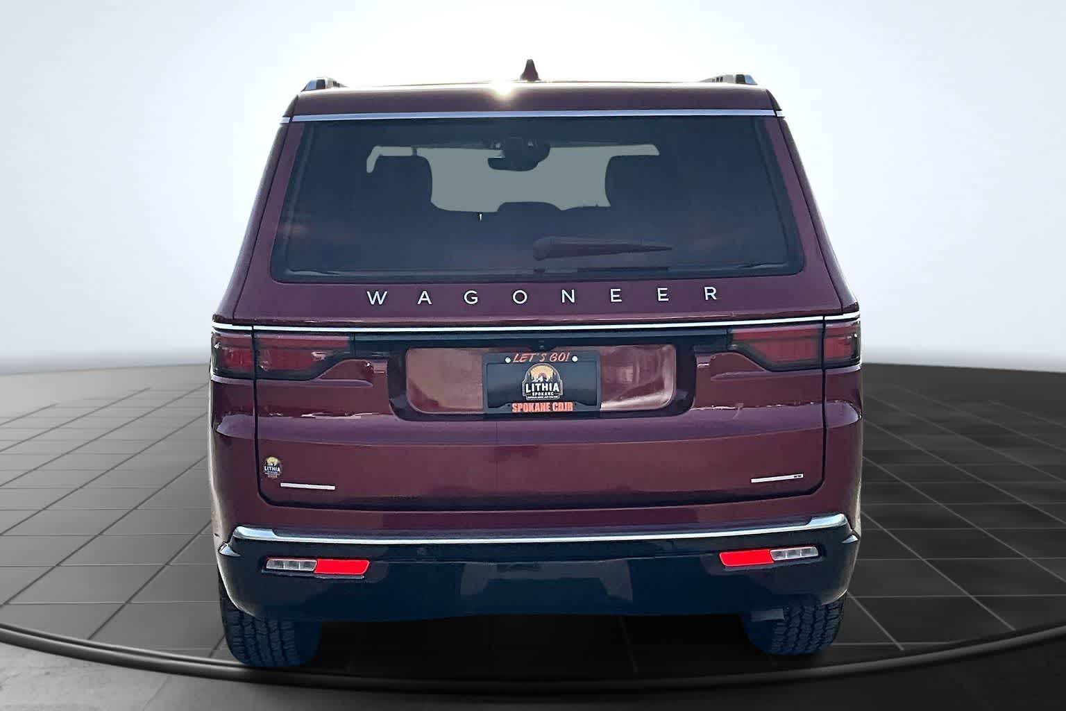 Thumbnail: 2022 Jeep Wagoneer - 5