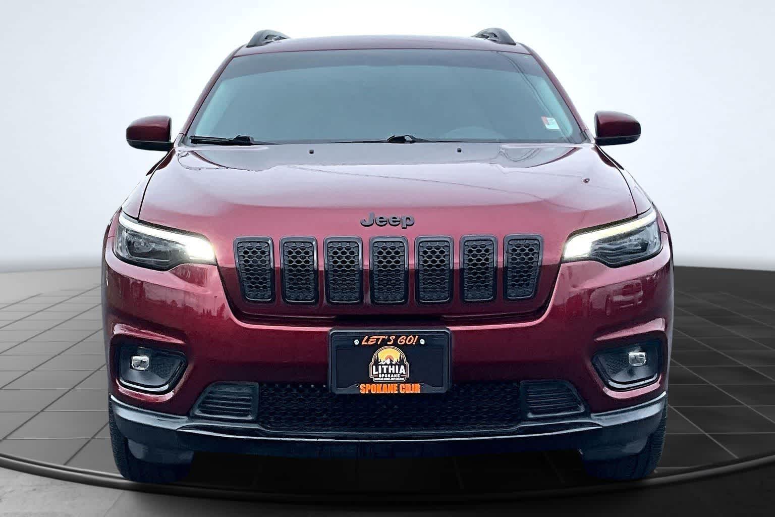 Thumbnail: 2020 Jeep Cherokee - 6