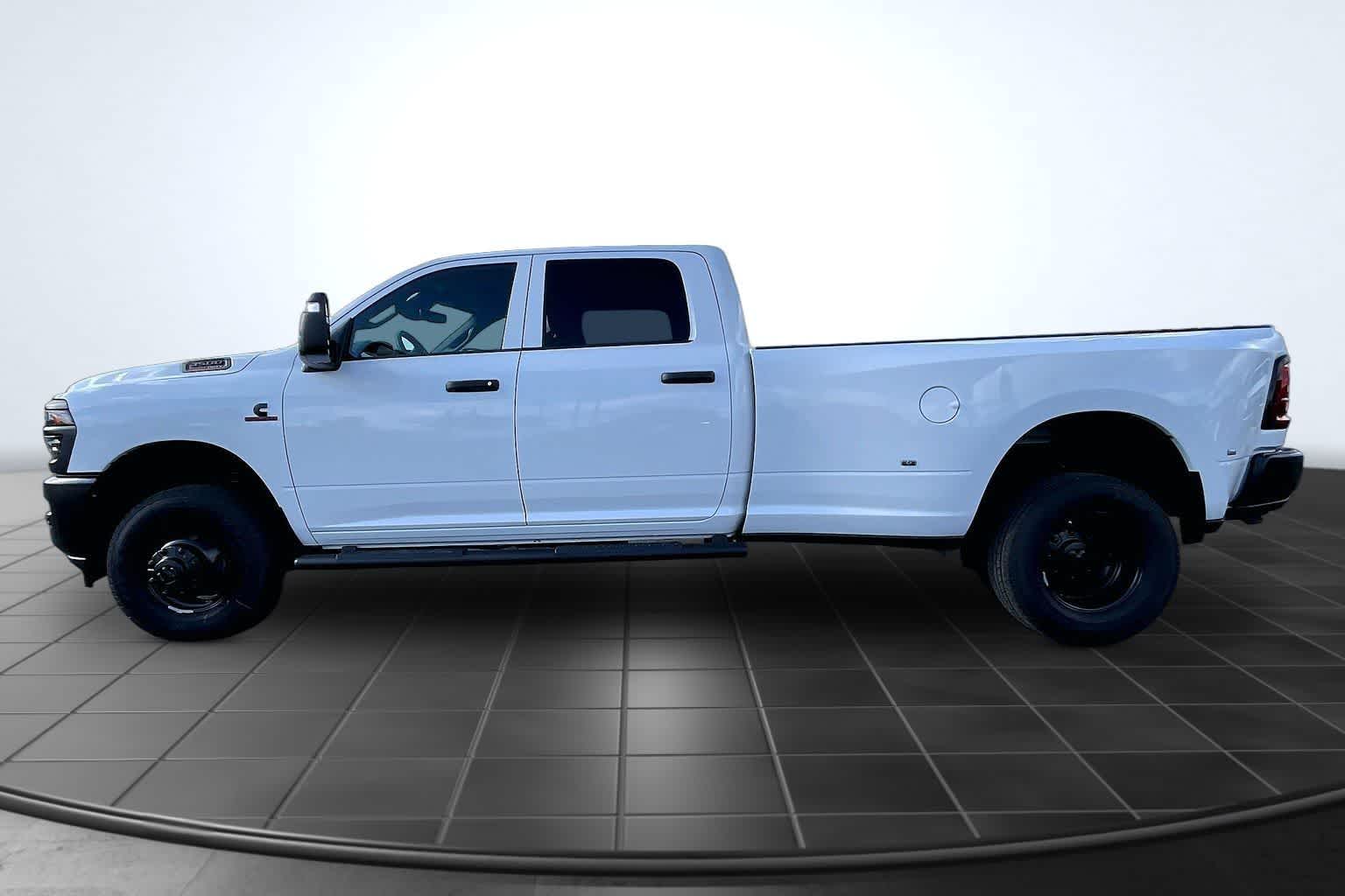 Thumbnail: 2026 RAM 3500 - 3
