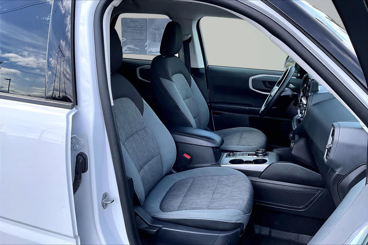 Thumbnail: 2021 Ford Bronco Sport - 14