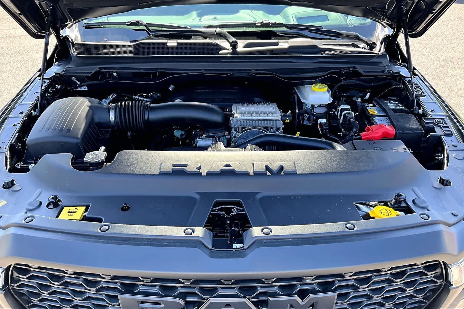 Thumbnail: 2026 RAM 1500 - 9