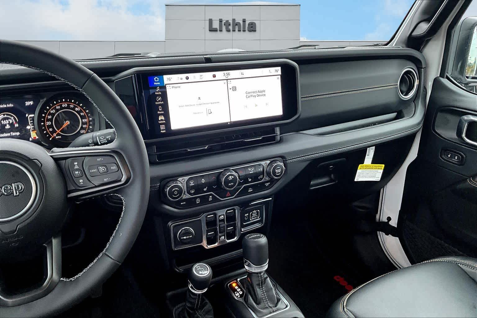 Thumbnail: 2025 Jeep Gladiator - 16