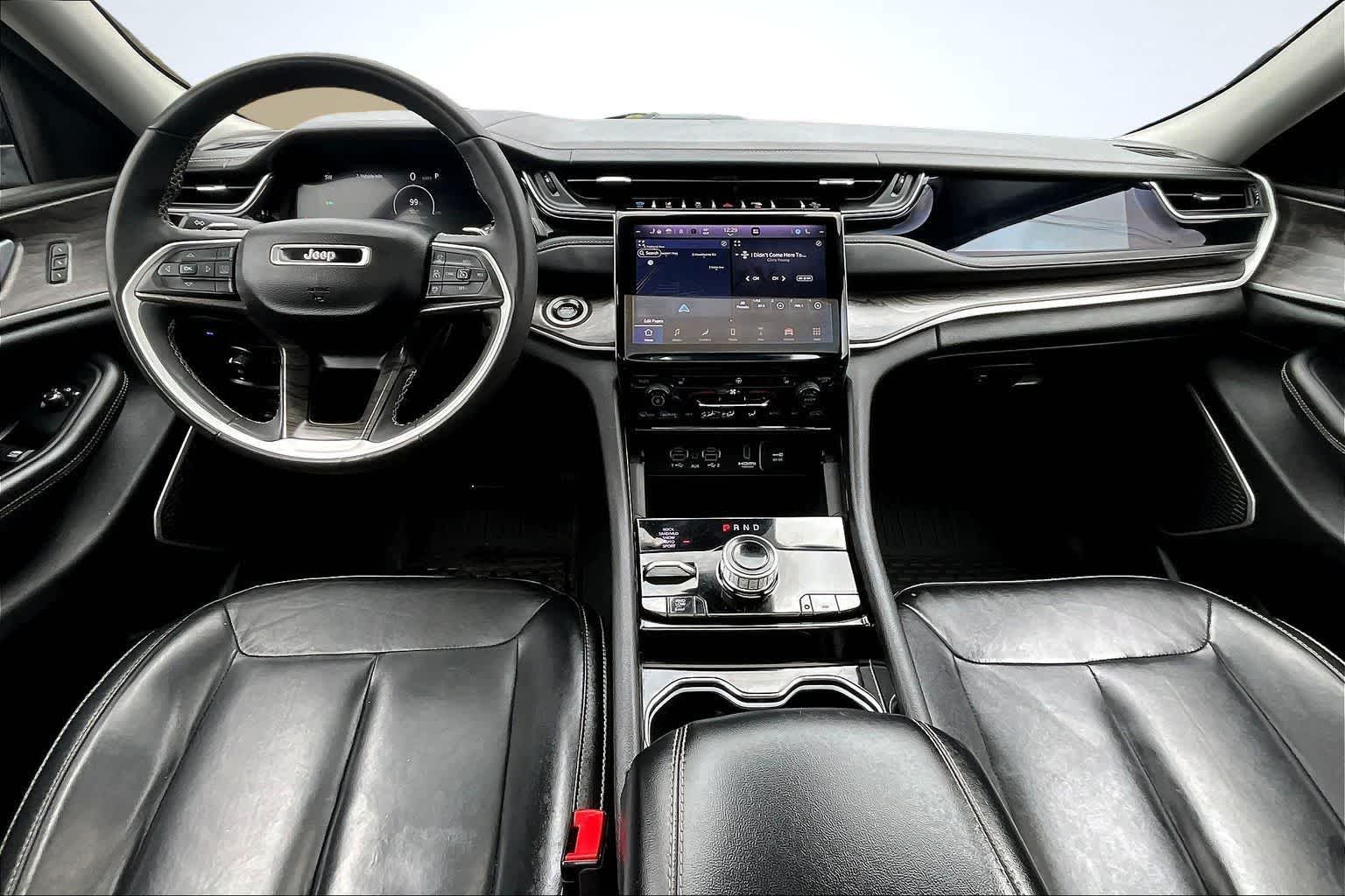 Thumbnail: 2022 Jeep Grand Cherokee - 10