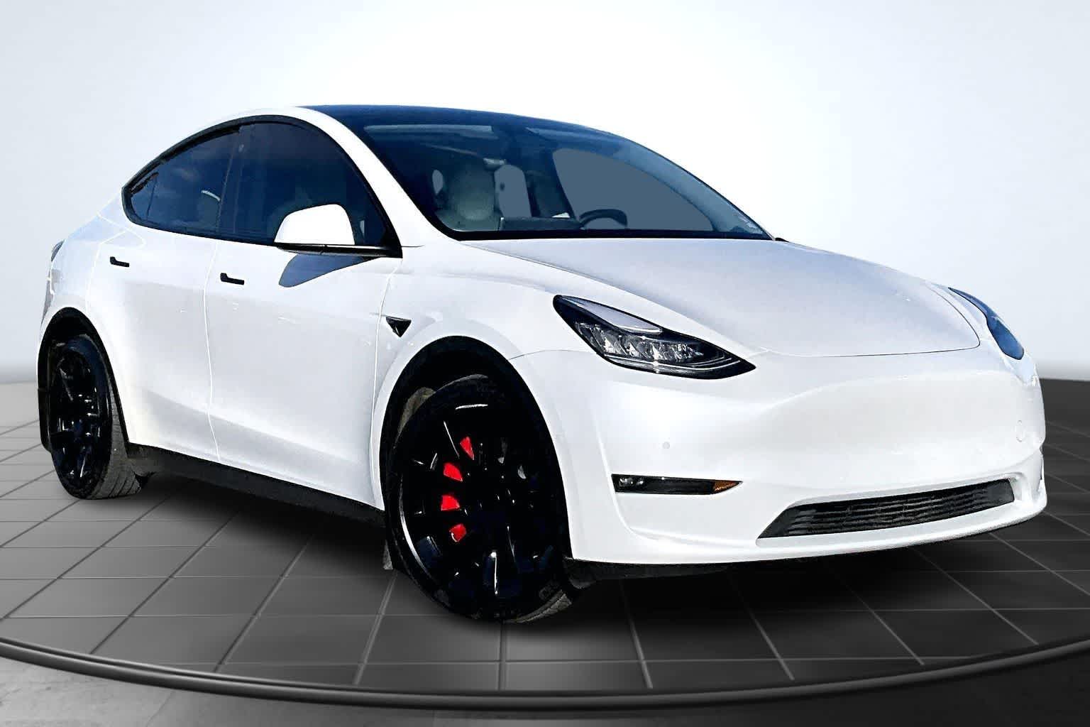 Thumbnail: 2021 Tesla Model Y - 21