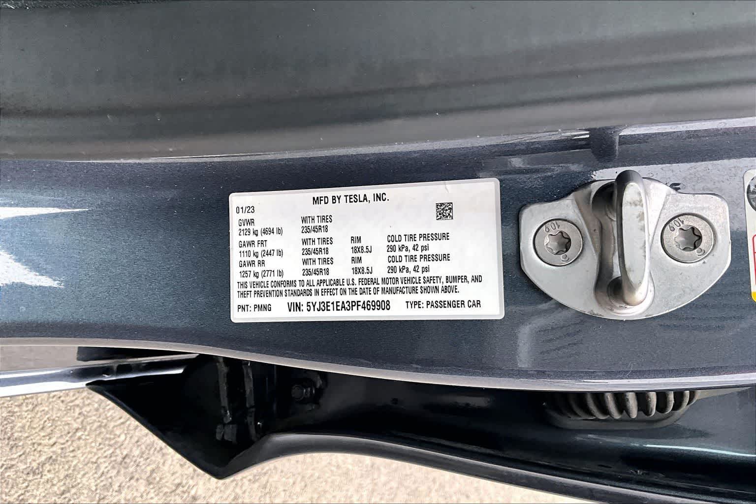 Thumbnail: 2023 Tesla Model 3 - 21