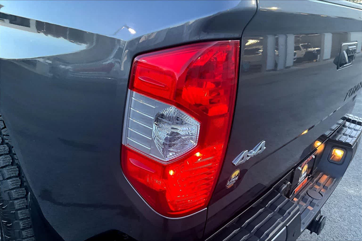 Thumbnail: 2021 Toyota Tundra - 32