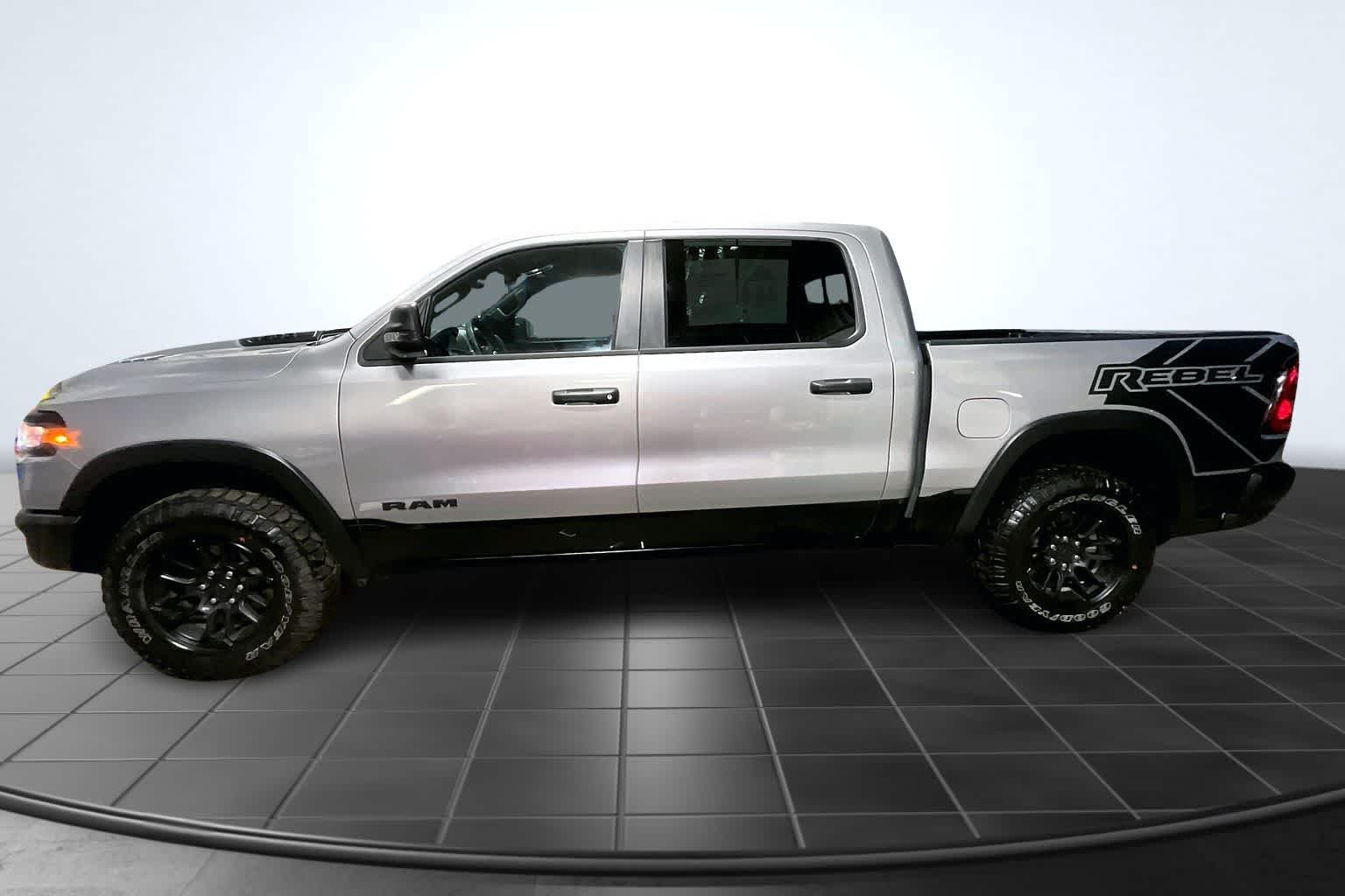 Thumbnail: 2025 RAM 1500 - 3