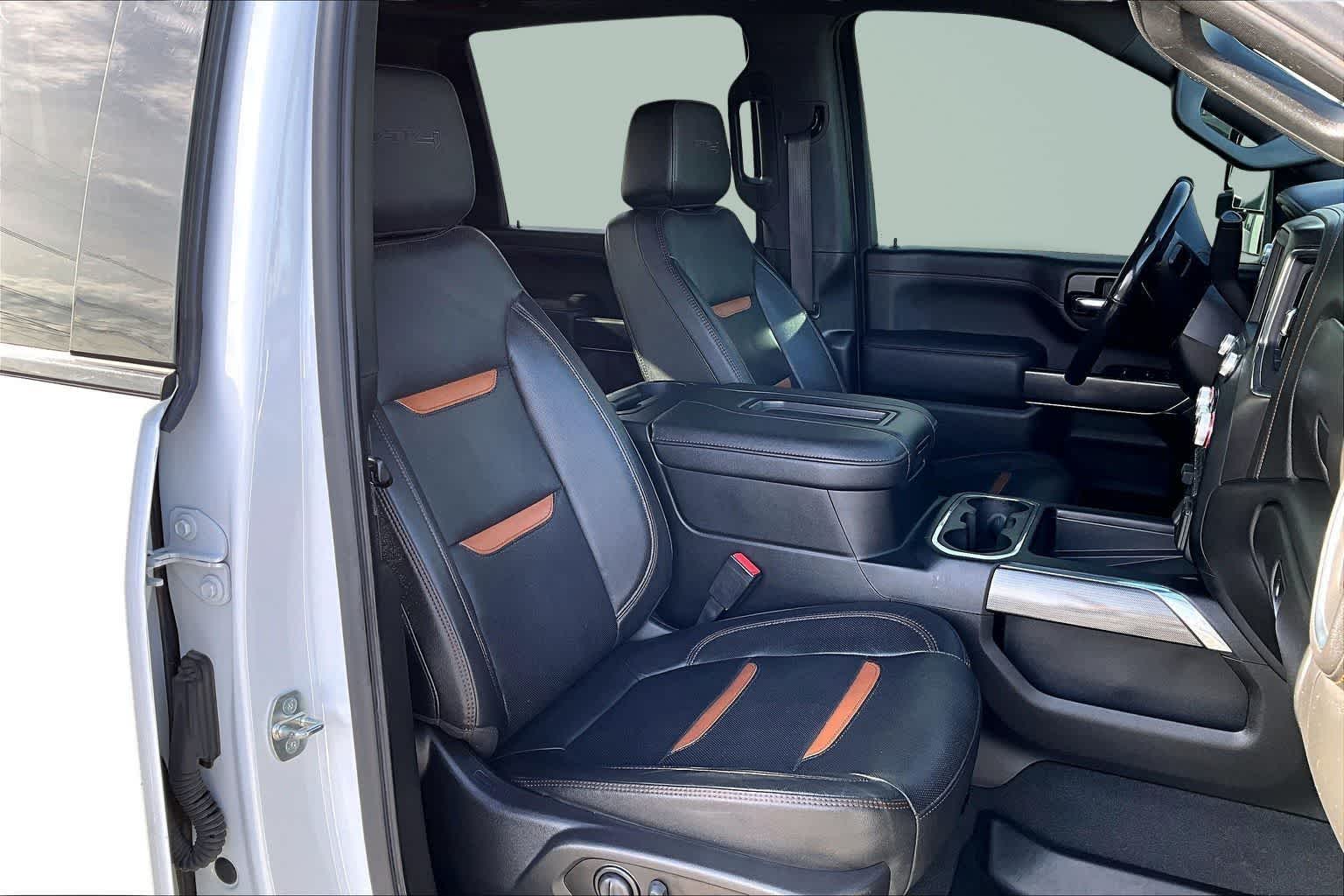 Thumbnail: 2022 GMC Sierra 2500 - 14