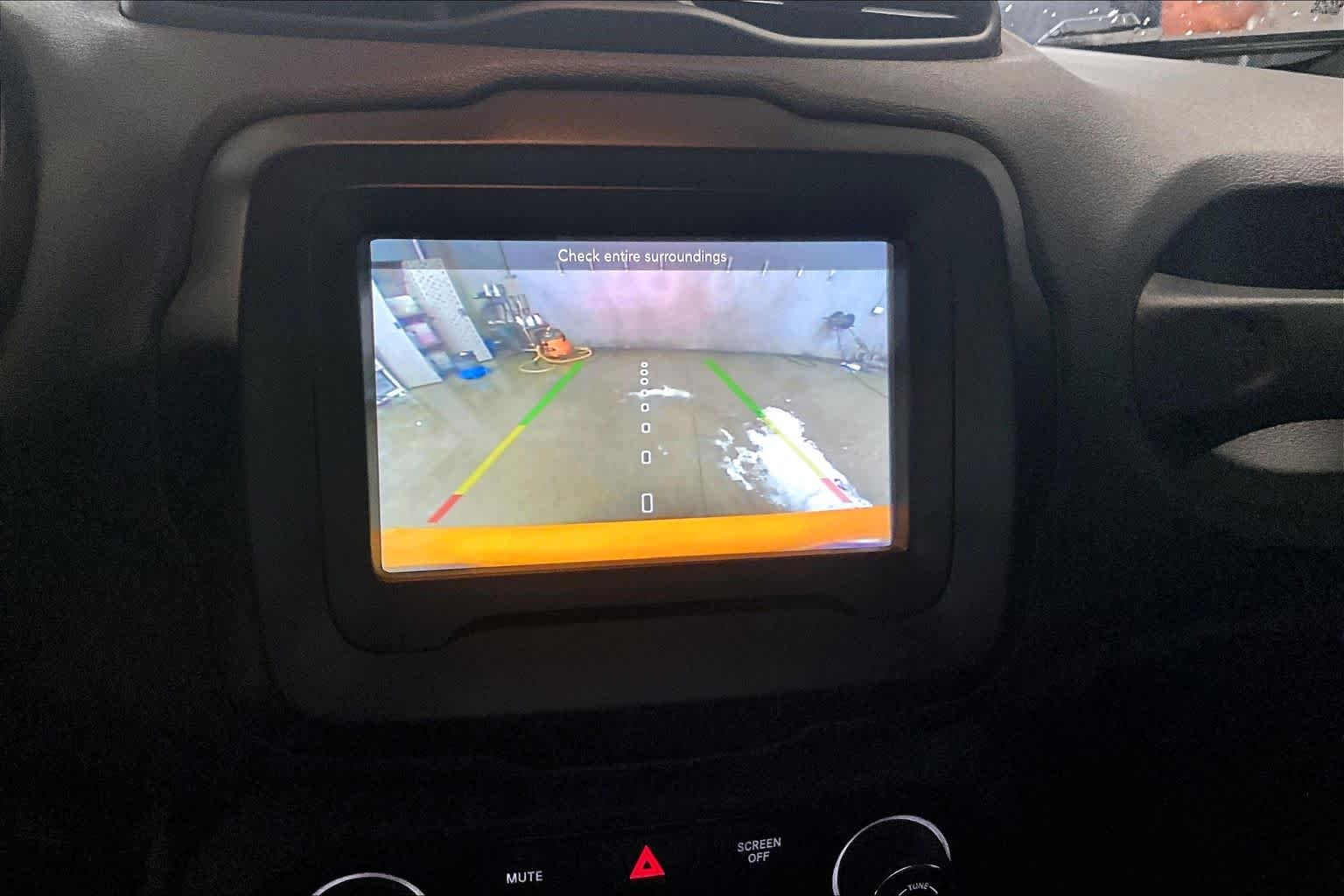 Thumbnail: 2018 Jeep Renegade - 27