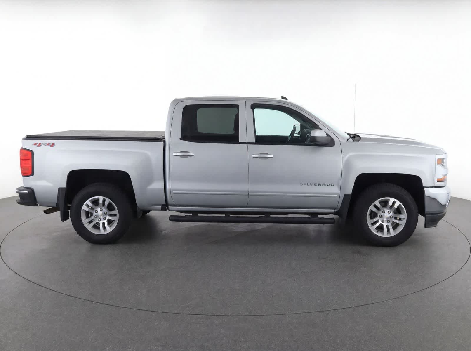 Thumbnail: 2016 Chevrolet Silverado 1500 - 8