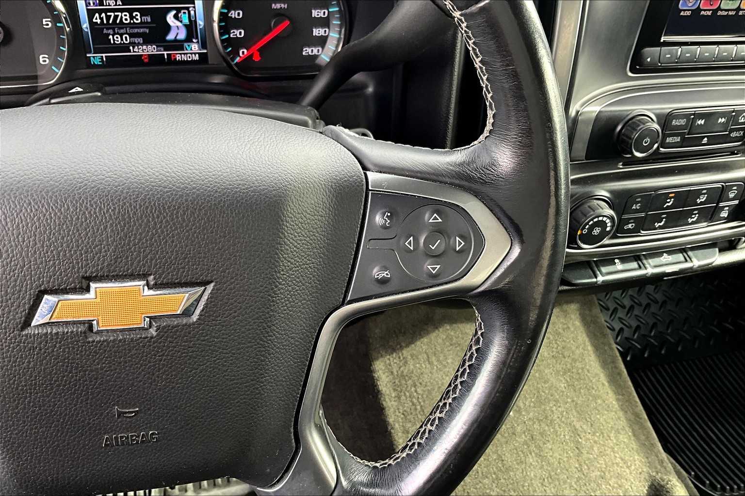 Thumbnail: 2015 Chevrolet Silverado 1500 - 26