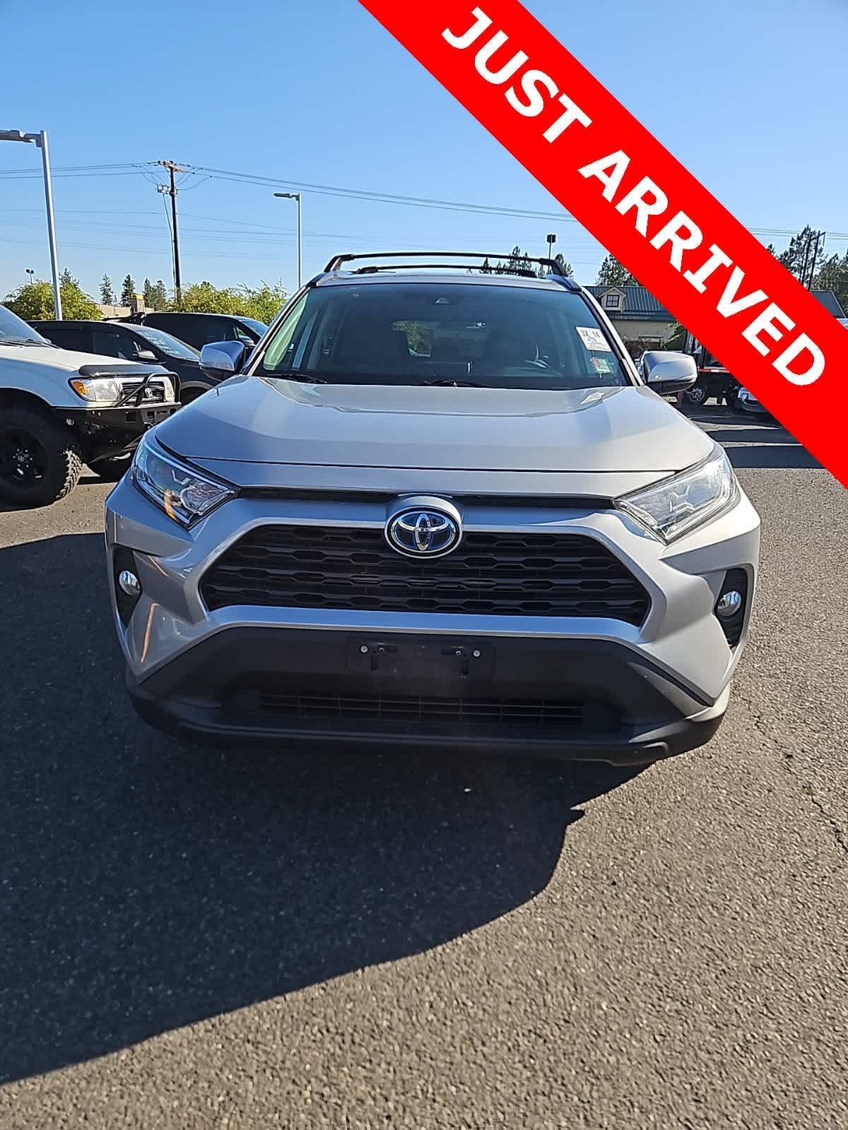 Thumbnail: 2020 Toyota RAV4 - 2